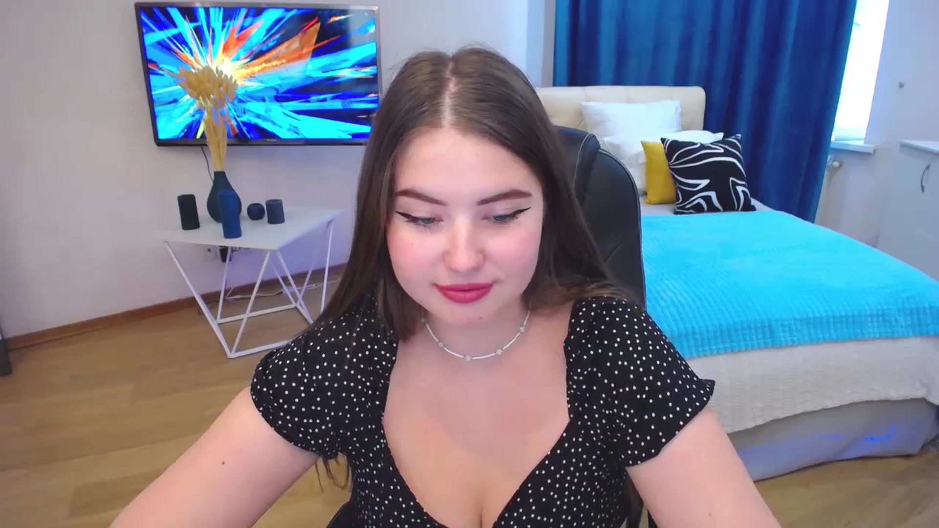 Gallery image thumbnail from AdmireMyEyes's myfreecams stream on, 08/27/2023, 09:48 image 19 of 20