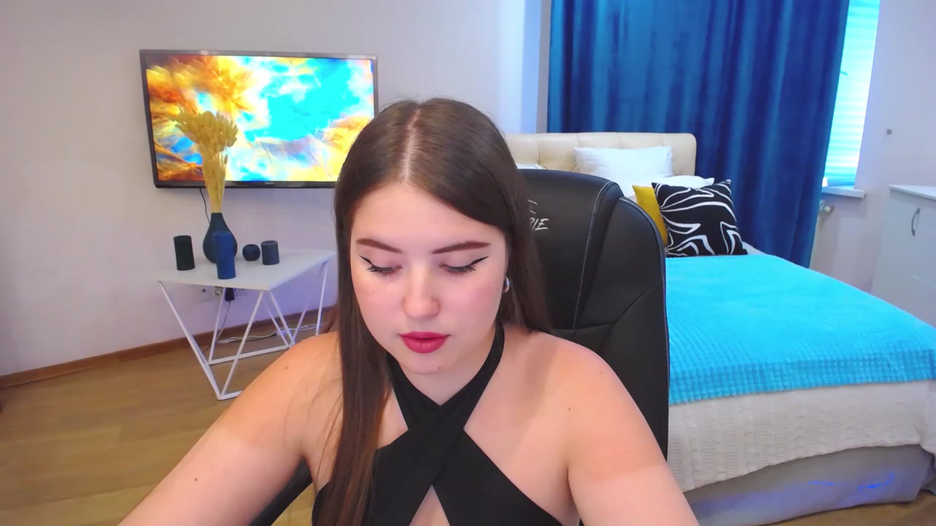 Gallery image thumbnail from AdmireMyEyes's myfreecams stream on, 08/28/2023, 07:46 image 20 of 20