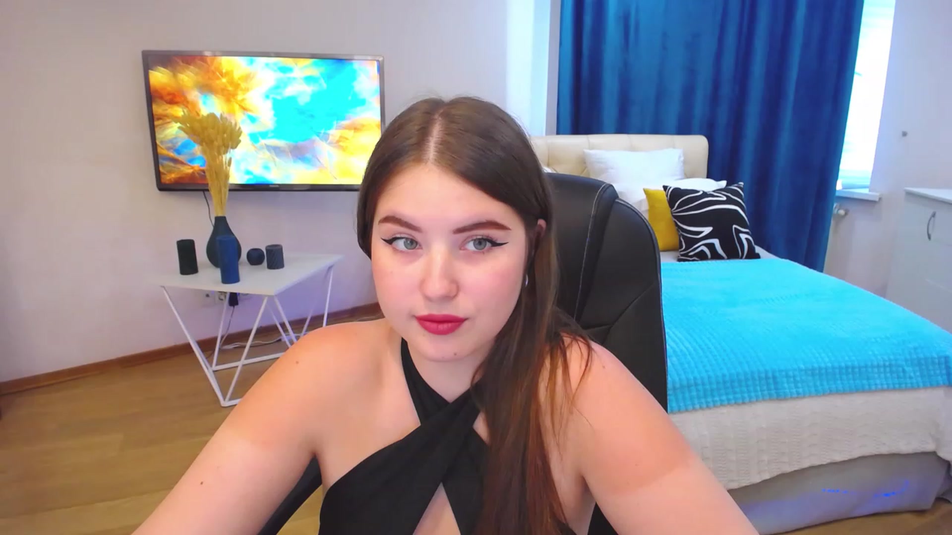Gallery image thumbnail from AdmireMyEyes's myfreecams stream on, 08/28/2023, 07:46 image 11 of 20