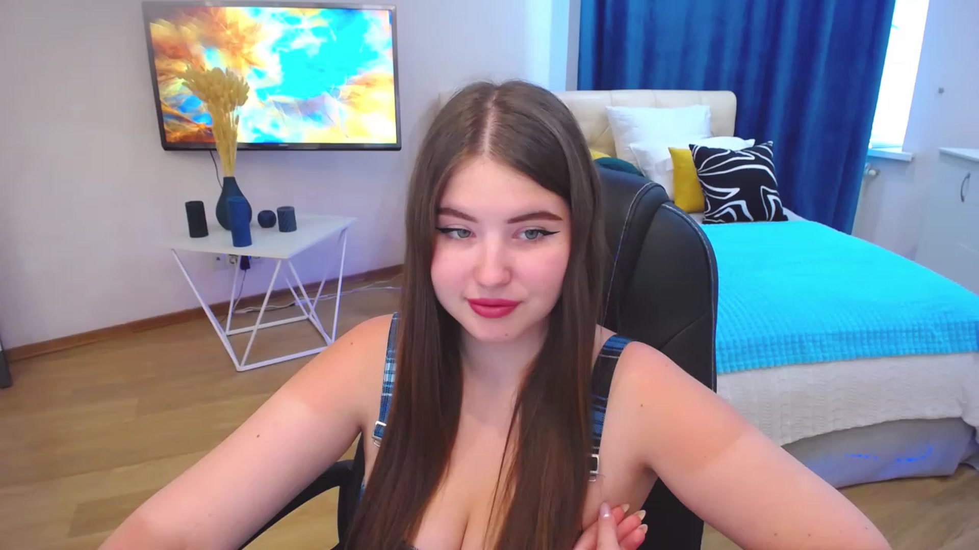 Gallery image thumbnail from AdmireMyEyes's myfreecams stream on, 08/28/2023, 08:59 image 6 of 20