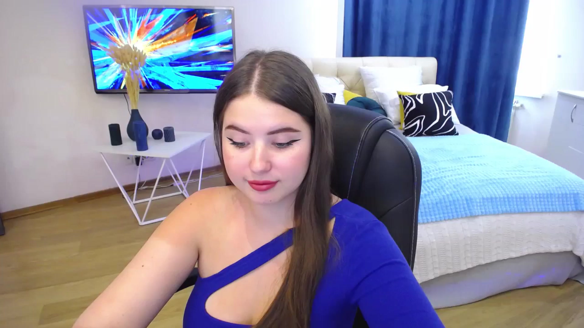 Gallery image thumbnail from AdmireMyEyes's myfreecams stream on, 08/29/2023, 14:46 image 12 of 20