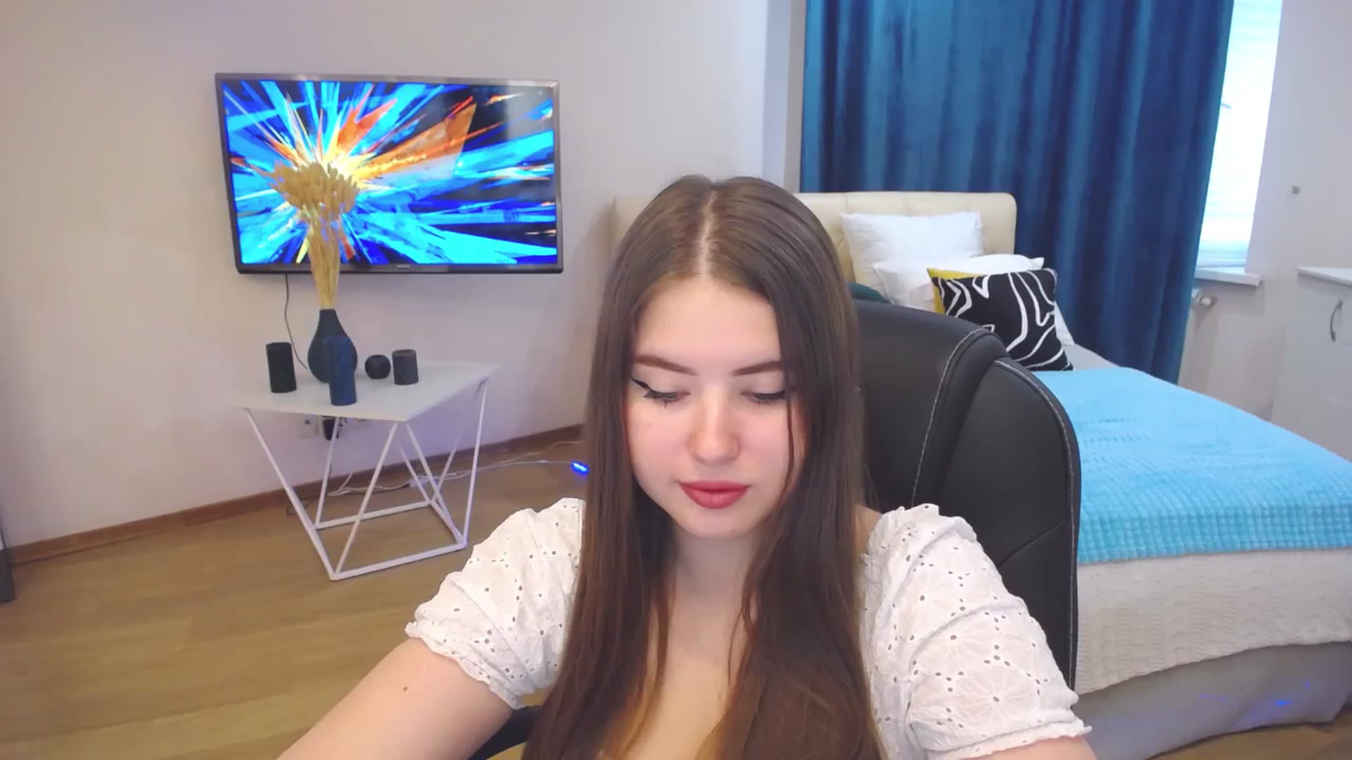 Gallery image thumbnail from AdmireMyEyes's myfreecams stream on, 08/30/2023, 04:12 image 1 of 20