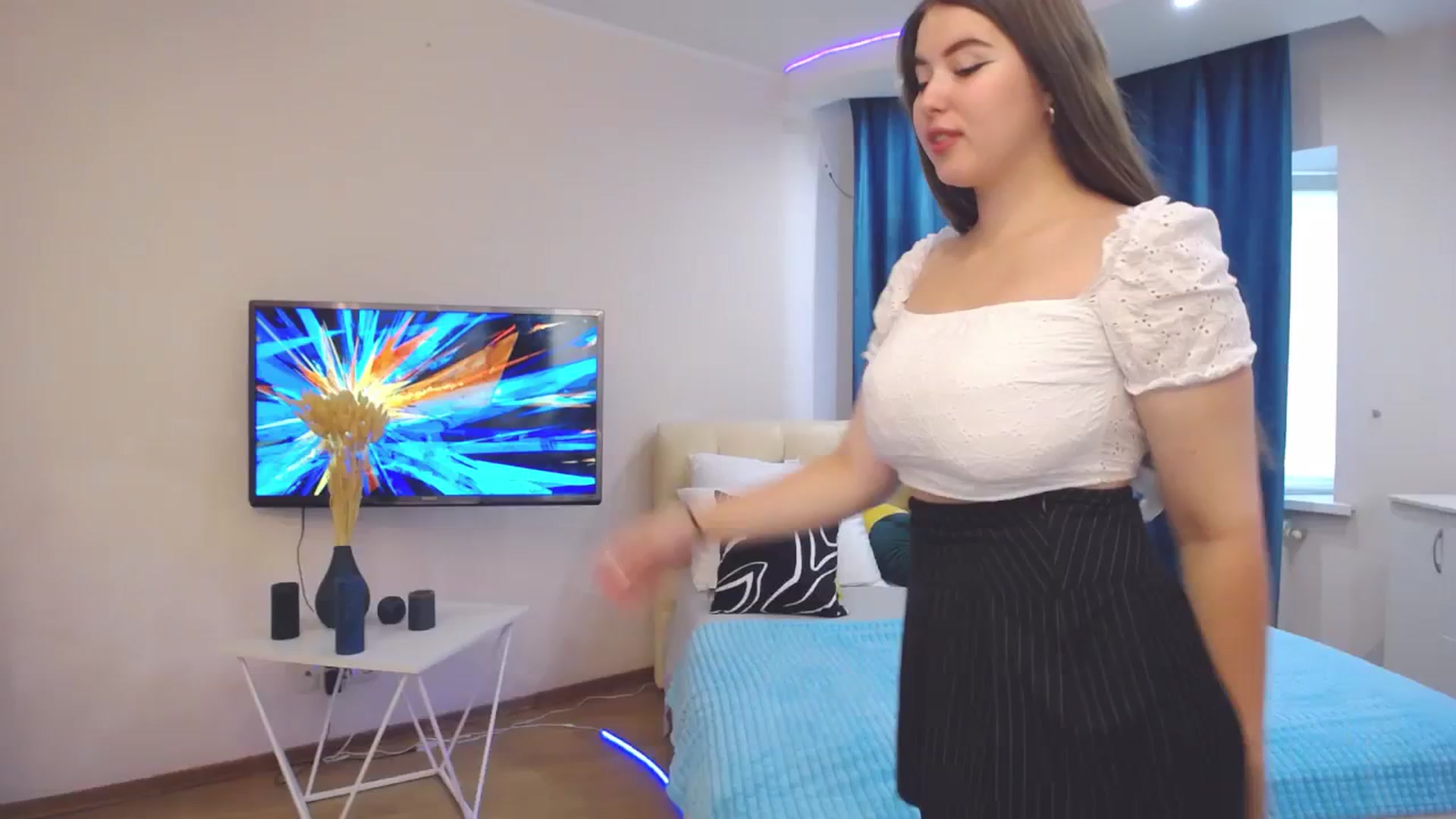 Gallery image thumbnail from AdmireMyEyes's myfreecams stream on, 08/30/2023, 05:47 image 1 of 20