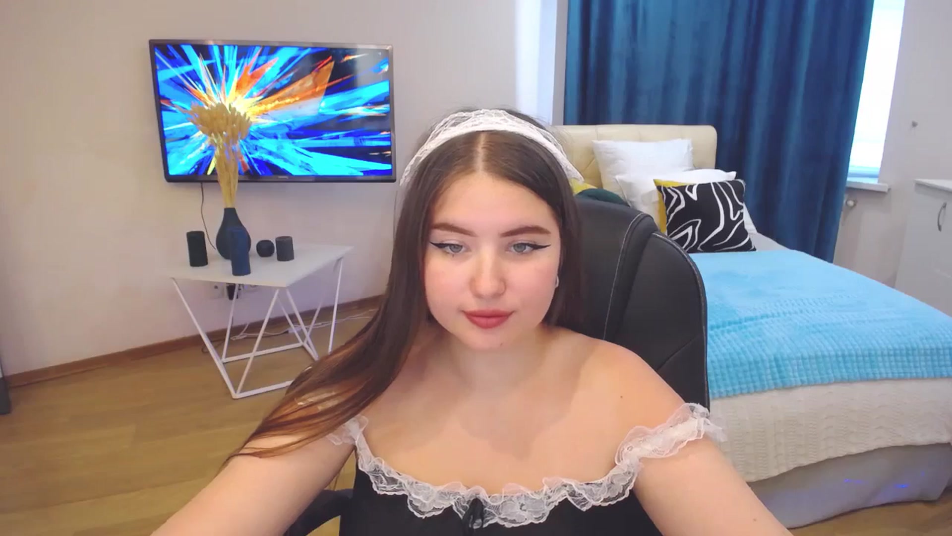 Gallery image thumbnail from AdmireMyEyes's myfreecams stream on, 08/30/2023, 09:47 image 13 of 20