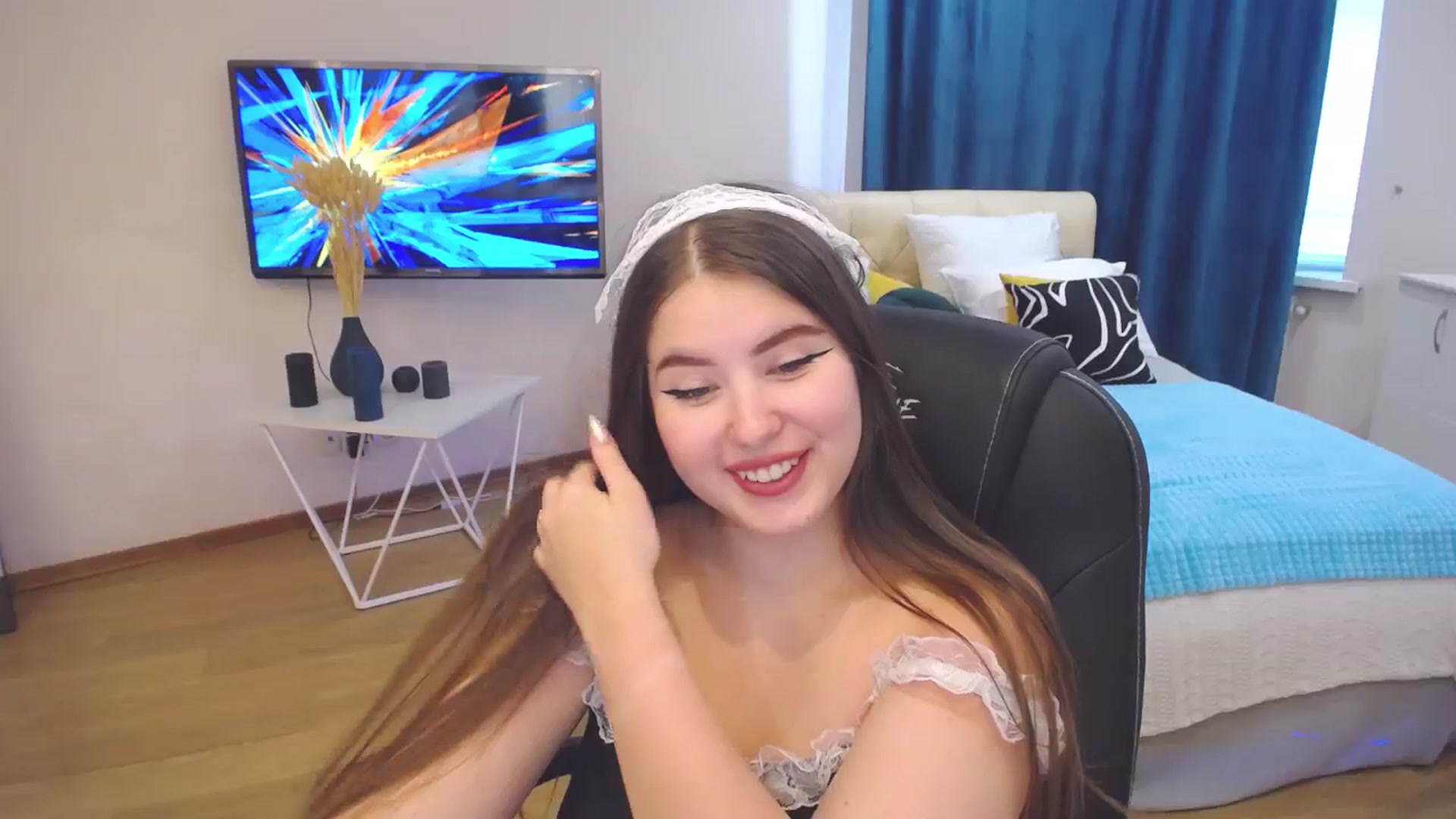 Gallery image thumbnail from AdmireMyEyes's myfreecams stream on, 08/30/2023, 09:47 image 14 of 20