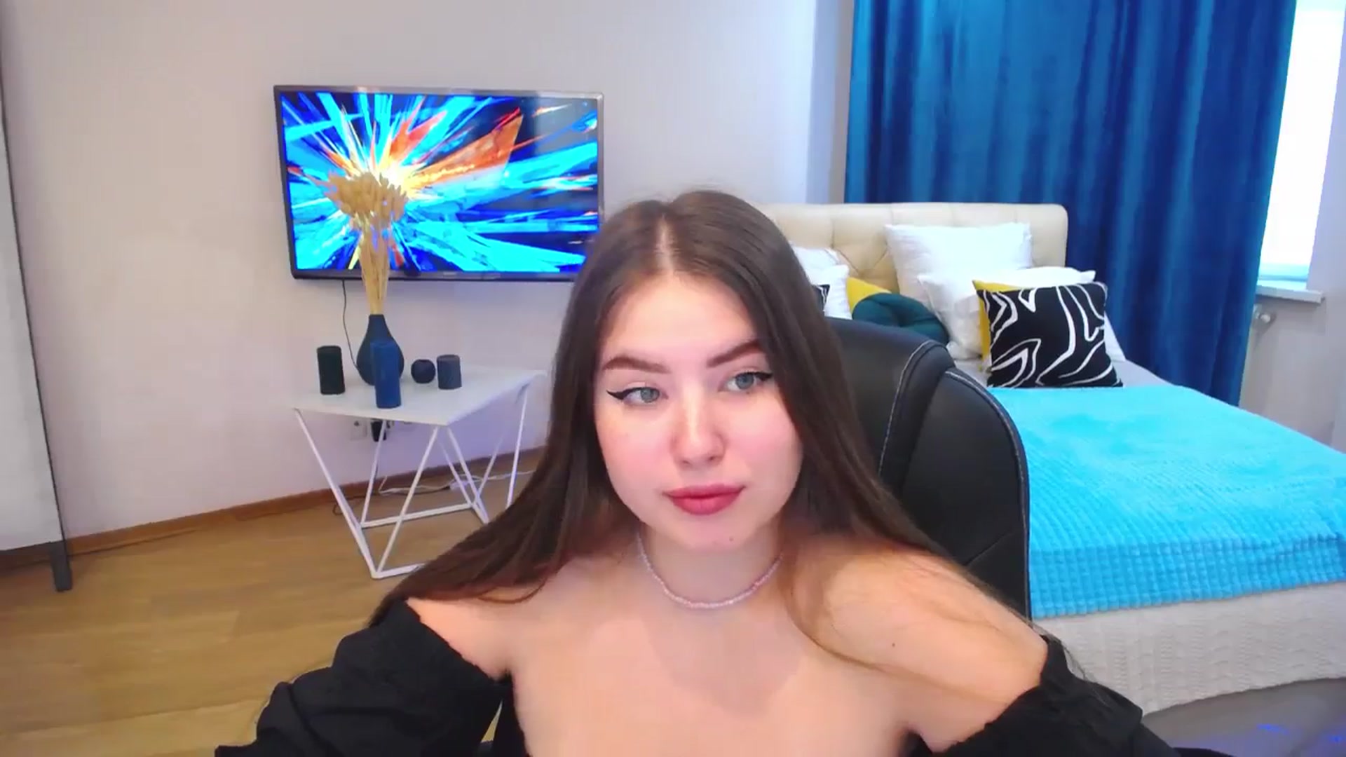 Gallery image thumbnail from AdmireMyEyes's myfreecams stream on, 09/03/2023, 04:28 image 15 of 20