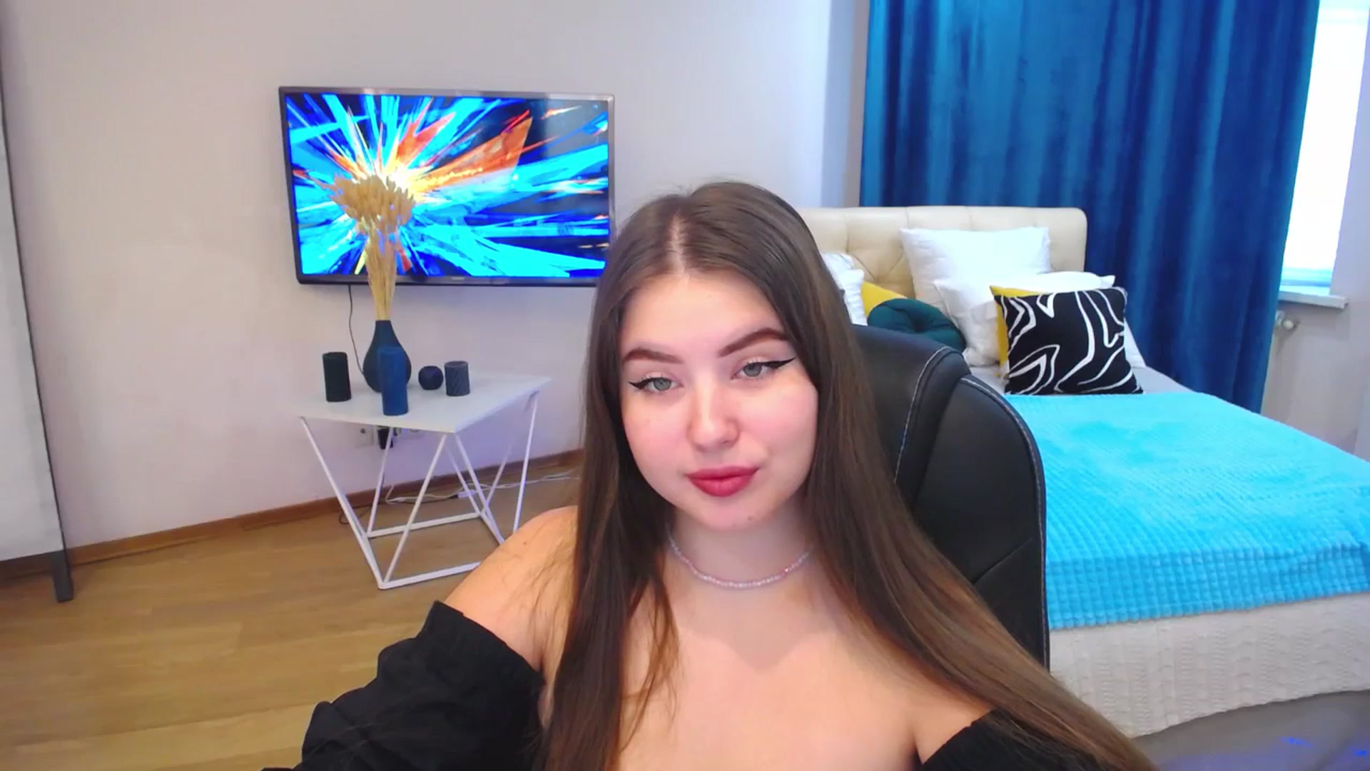 Gallery image thumbnail from AdmireMyEyes's myfreecams stream on, 09/03/2023, 04:28 image 10 of 20