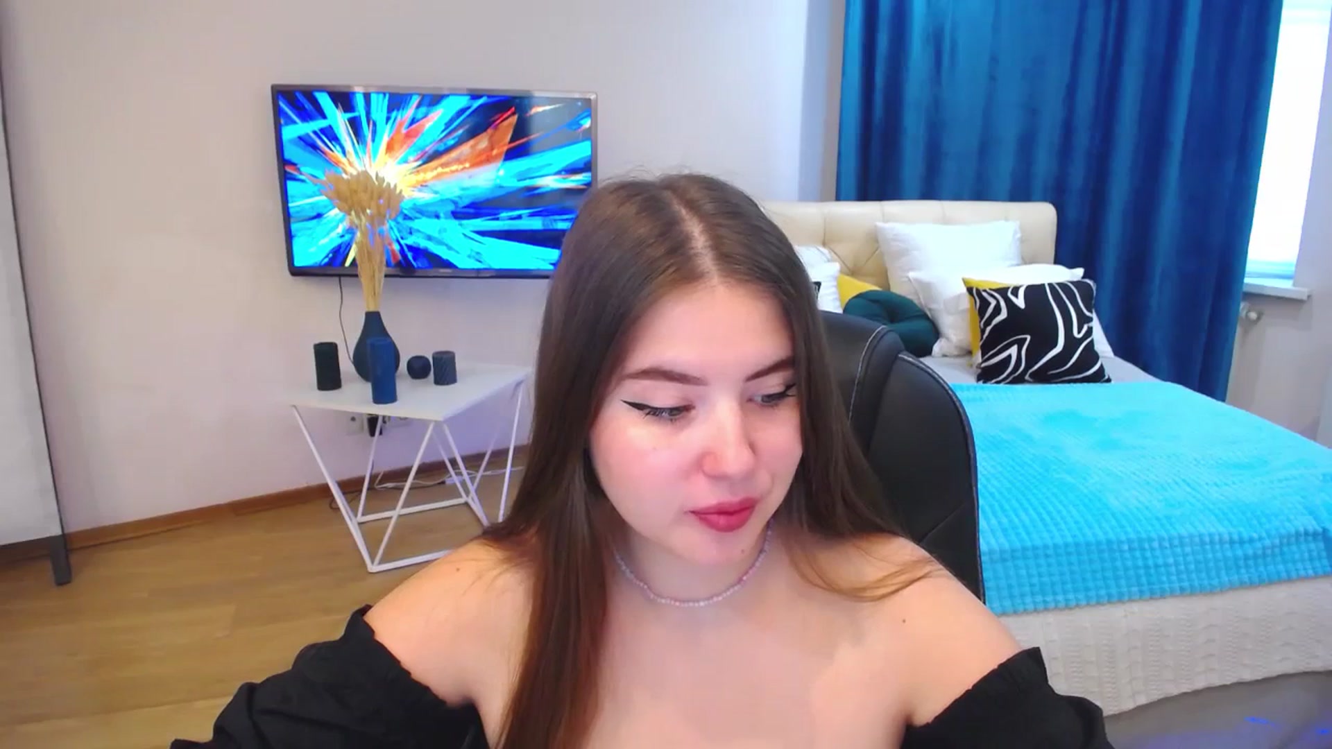 Gallery image thumbnail from AdmireMyEyes's myfreecams stream on, 09/03/2023, 04:28 image 6 of 20