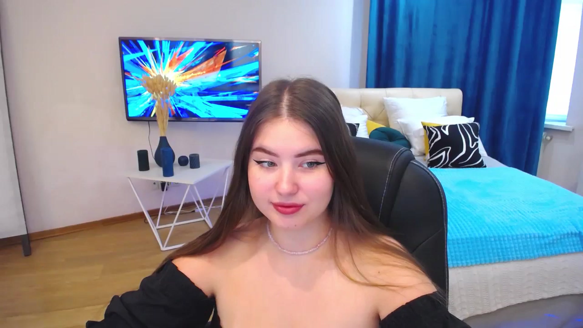 Gallery image thumbnail from AdmireMyEyes's myfreecams stream on, 09/03/2023, 04:28 image 14 of 20