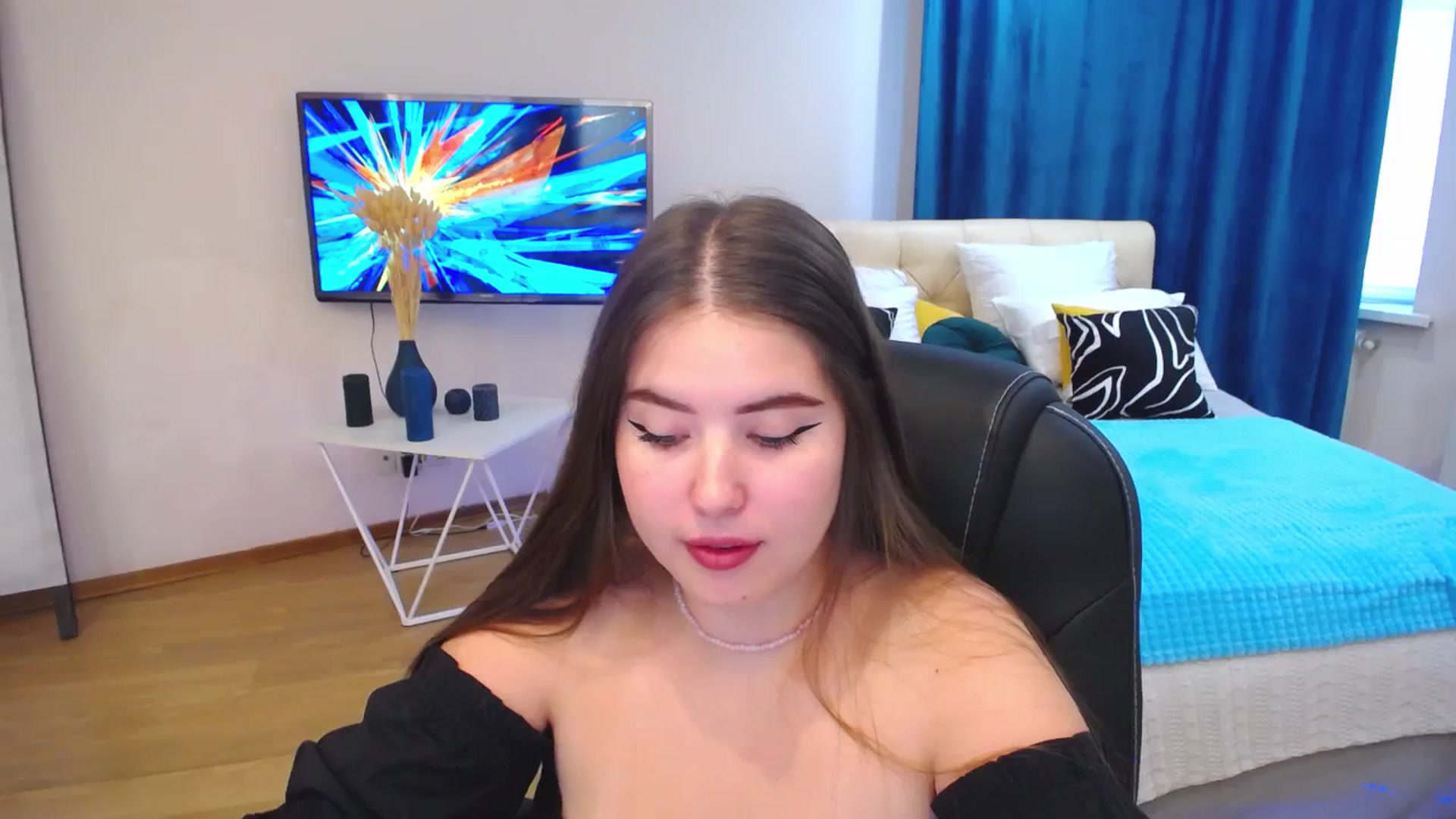 Gallery image thumbnail from AdmireMyEyes's myfreecams stream on, 09/03/2023, 04:28 image 18 of 20