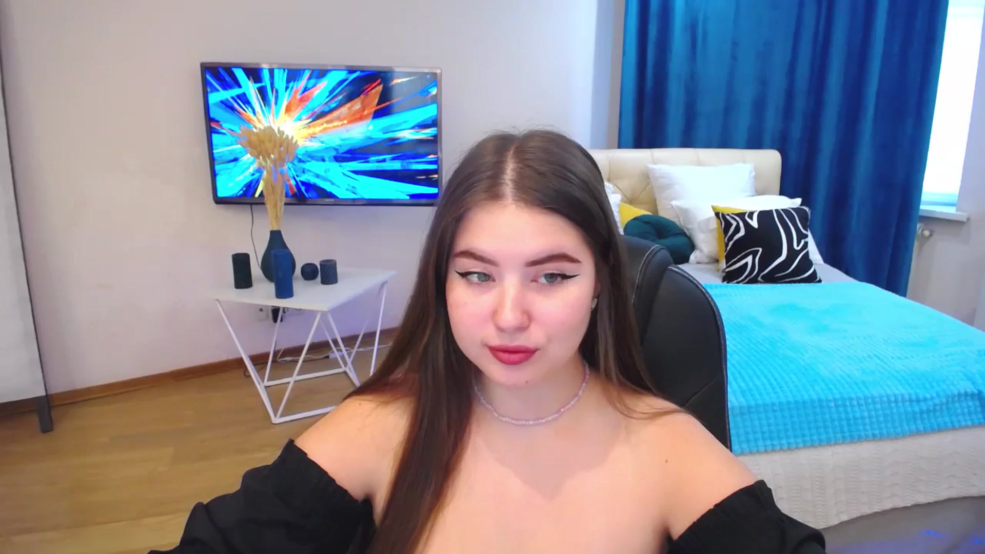 Gallery image thumbnail from AdmireMyEyes's myfreecams stream on, 09/03/2023, 04:28 image 8 of 20