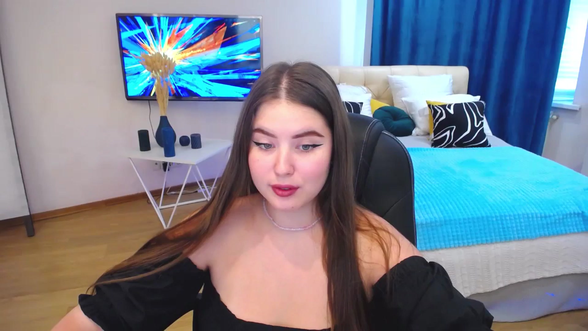 Gallery image thumbnail from AdmireMyEyes's myfreecams stream on, 09/03/2023, 07:48 image 4 of 20