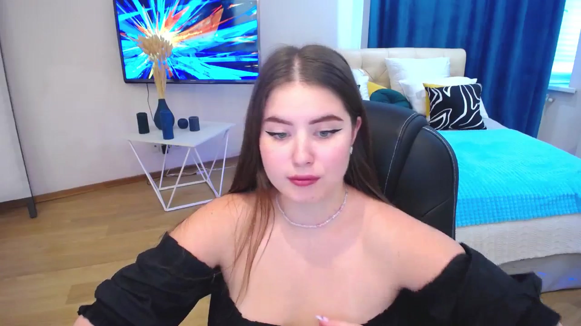 Gallery image thumbnail from AdmireMyEyes's myfreecams stream on, 09/03/2023, 07:48 image 18 of 20