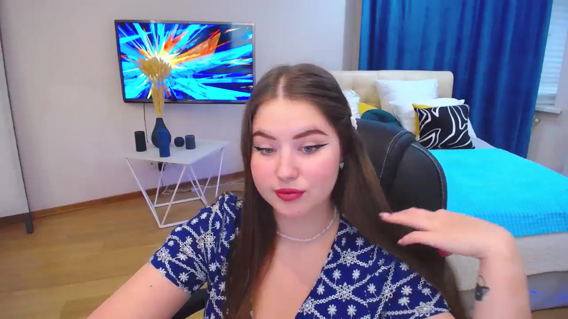 Gallery image thumbnail from AdmireMyEyes's myfreecams stream on, 09/05/2023, 15:21 image 20 of 20