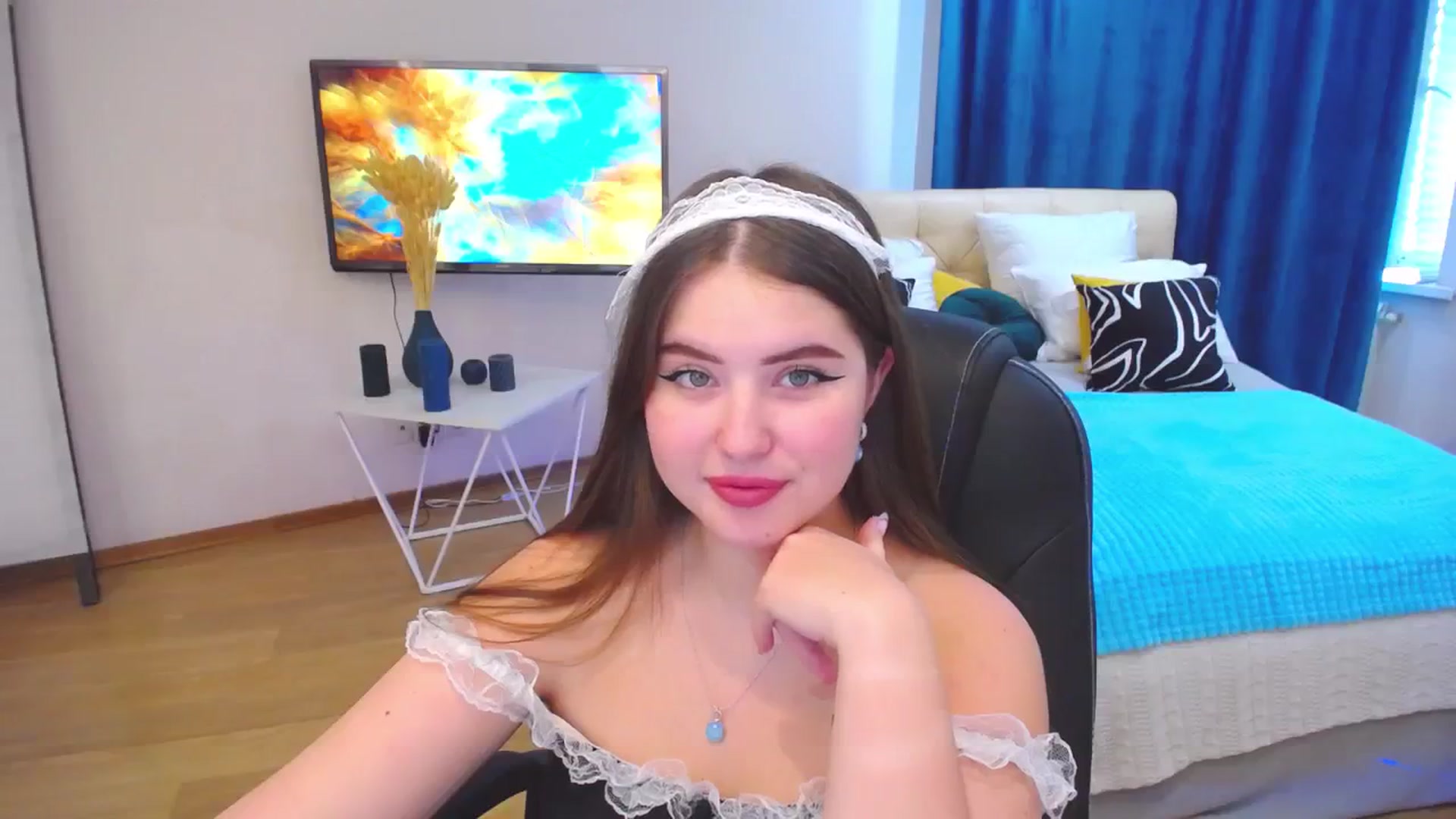 Gallery image thumbnail from AdmireMyEyes's myfreecams stream on, 09/08/2023, 09:20 image 3 of 20