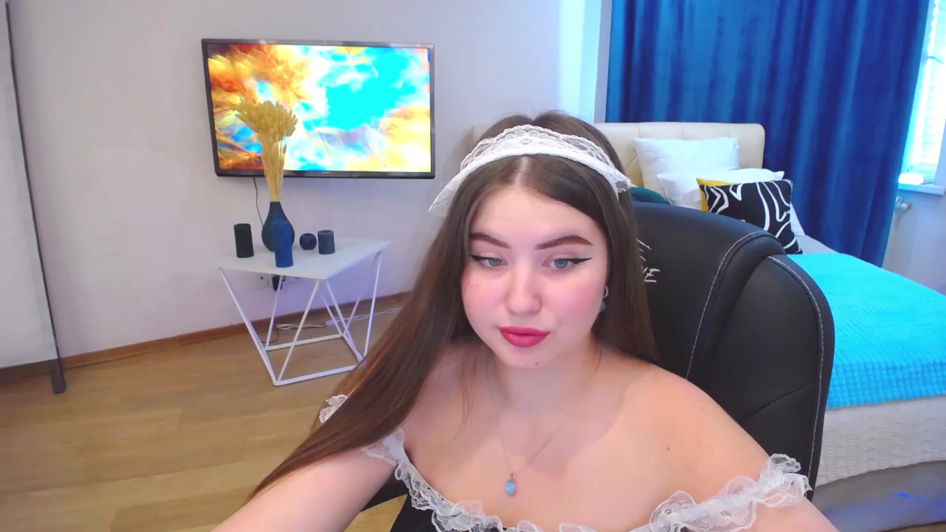 Gallery image thumbnail from AdmireMyEyes's myfreecams stream on, 09/08/2023, 09:20 image 1 of 20