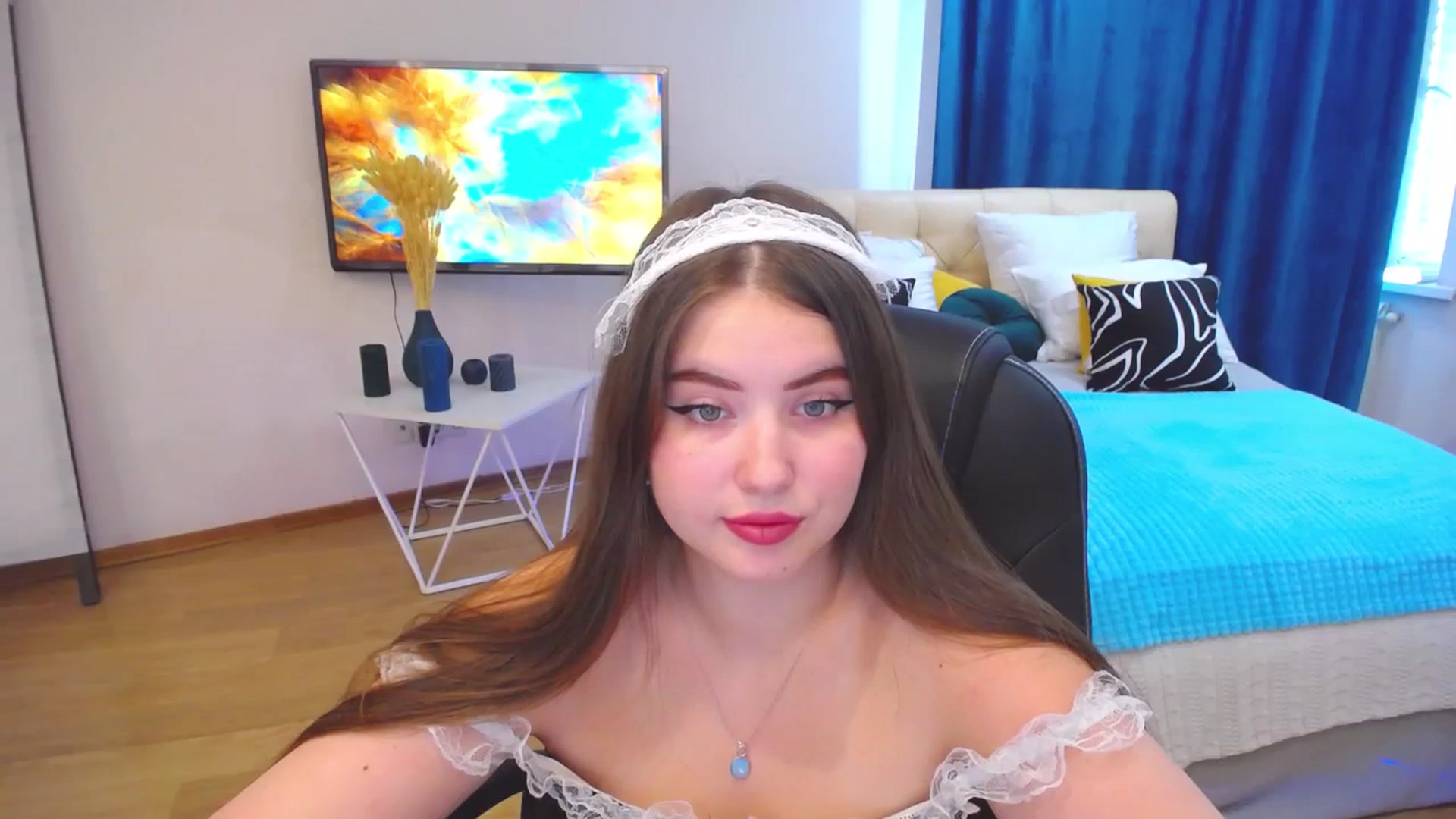 Gallery image thumbnail from AdmireMyEyes's myfreecams stream on, 09/08/2023, 09:20 image 2 of 20