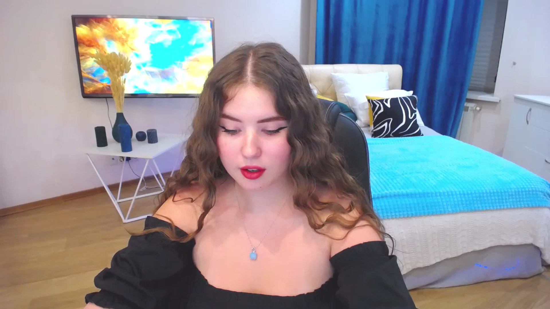 Gallery image thumbnail from AdmireMyEyes's myfreecams stream on, 09/10/2023, 17:37 image 5 of 20