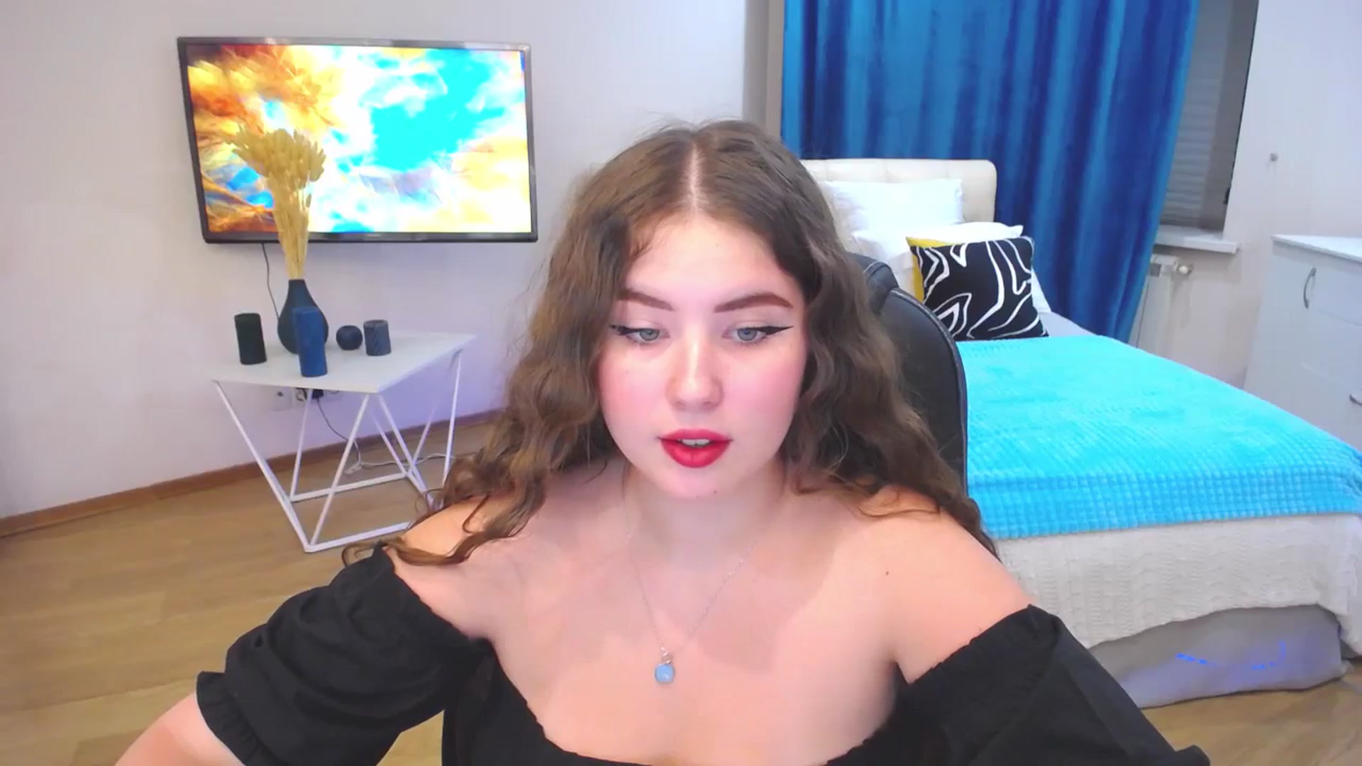 Gallery image thumbnail from AdmireMyEyes's myfreecams stream on, 09/10/2023, 17:37 image 18 of 20