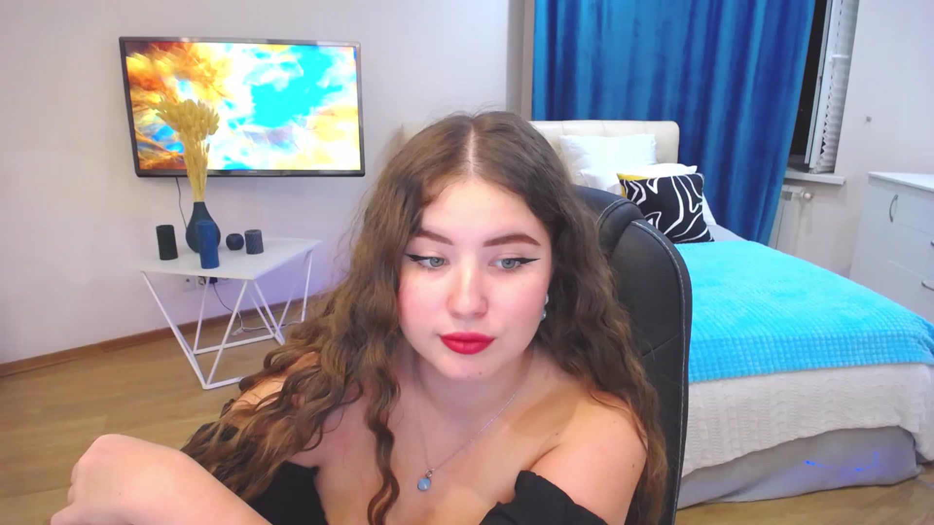 Gallery image thumbnail from AdmireMyEyes's myfreecams stream on, 09/10/2023, 19:47 image 1 of 20