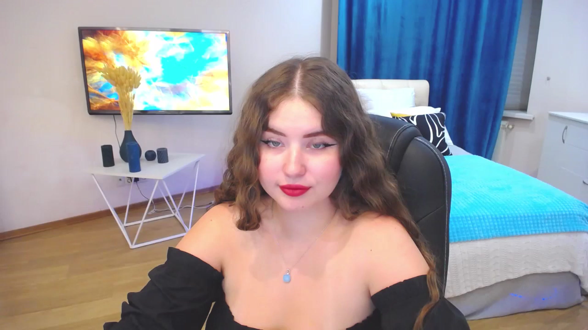 Gallery image thumbnail from AdmireMyEyes's myfreecams stream on, 09/10/2023, 19:47 image 17 of 20