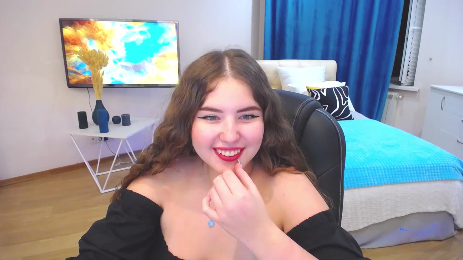 Gallery image thumbnail from AdmireMyEyes's myfreecams stream on, 09/10/2023, 19:47 image 4 of 20
