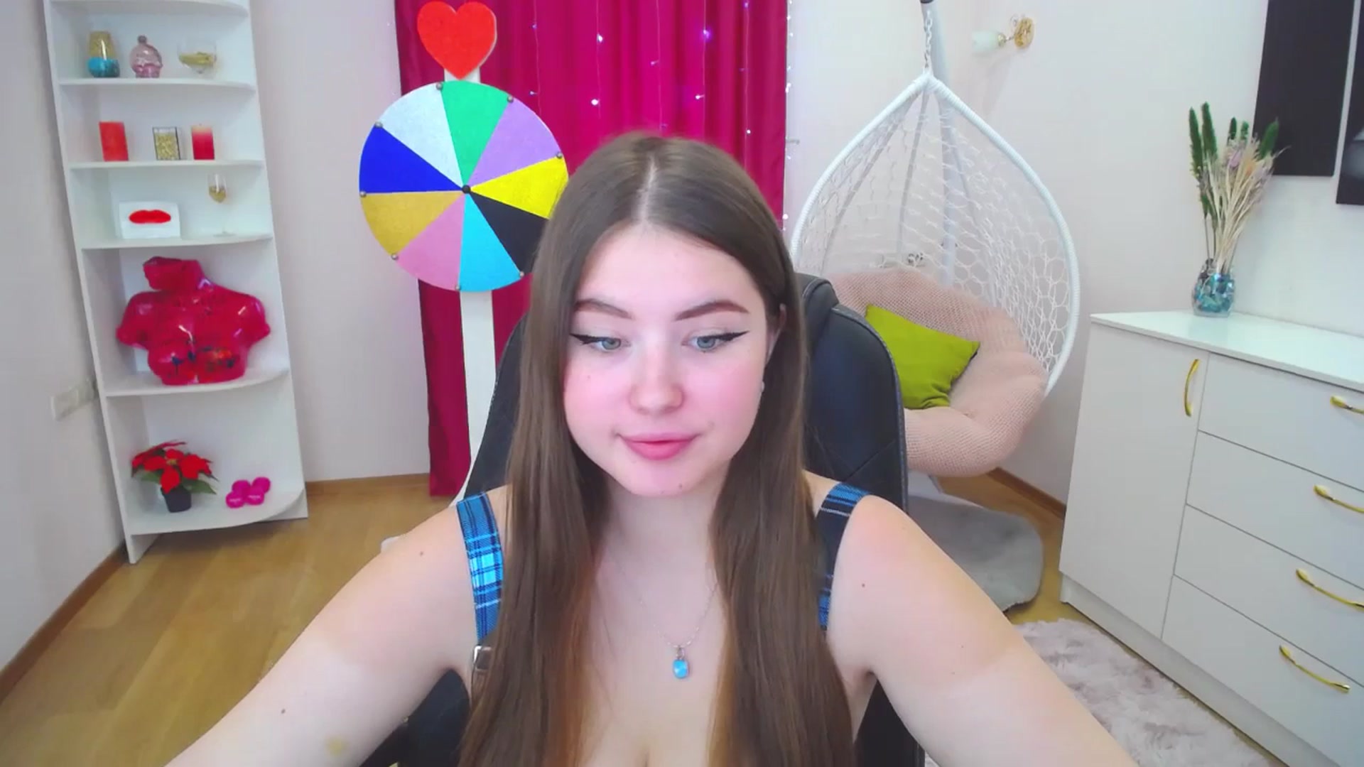 Gallery image thumbnail from AdmireMyEyes's myfreecams stream on, 09/12/2023, 11:27 image 15 of 20