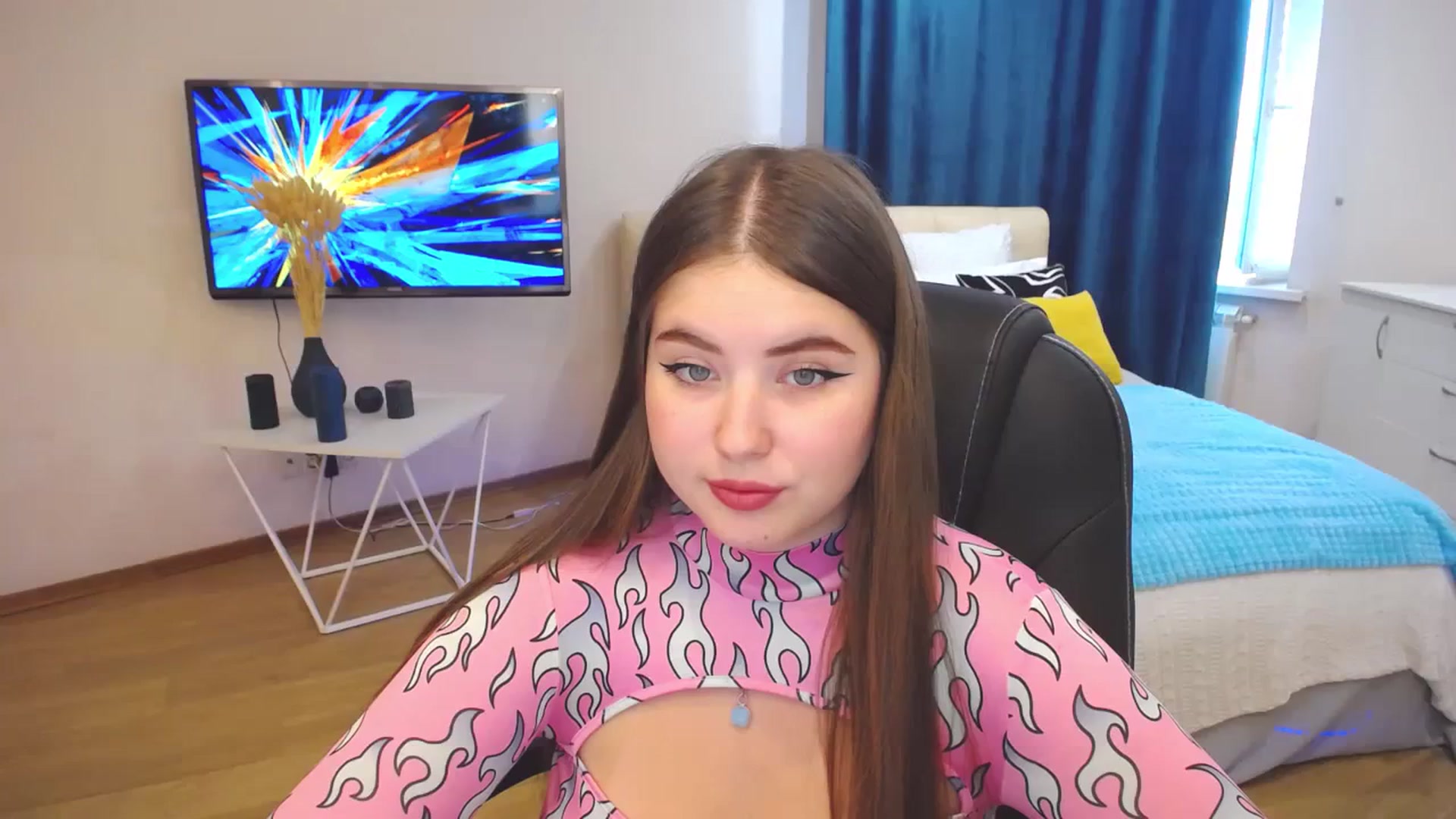Gallery image thumbnail from AdmireMyEyes's myfreecams stream on, 09/13/2023, 08:47 image 5 of 20