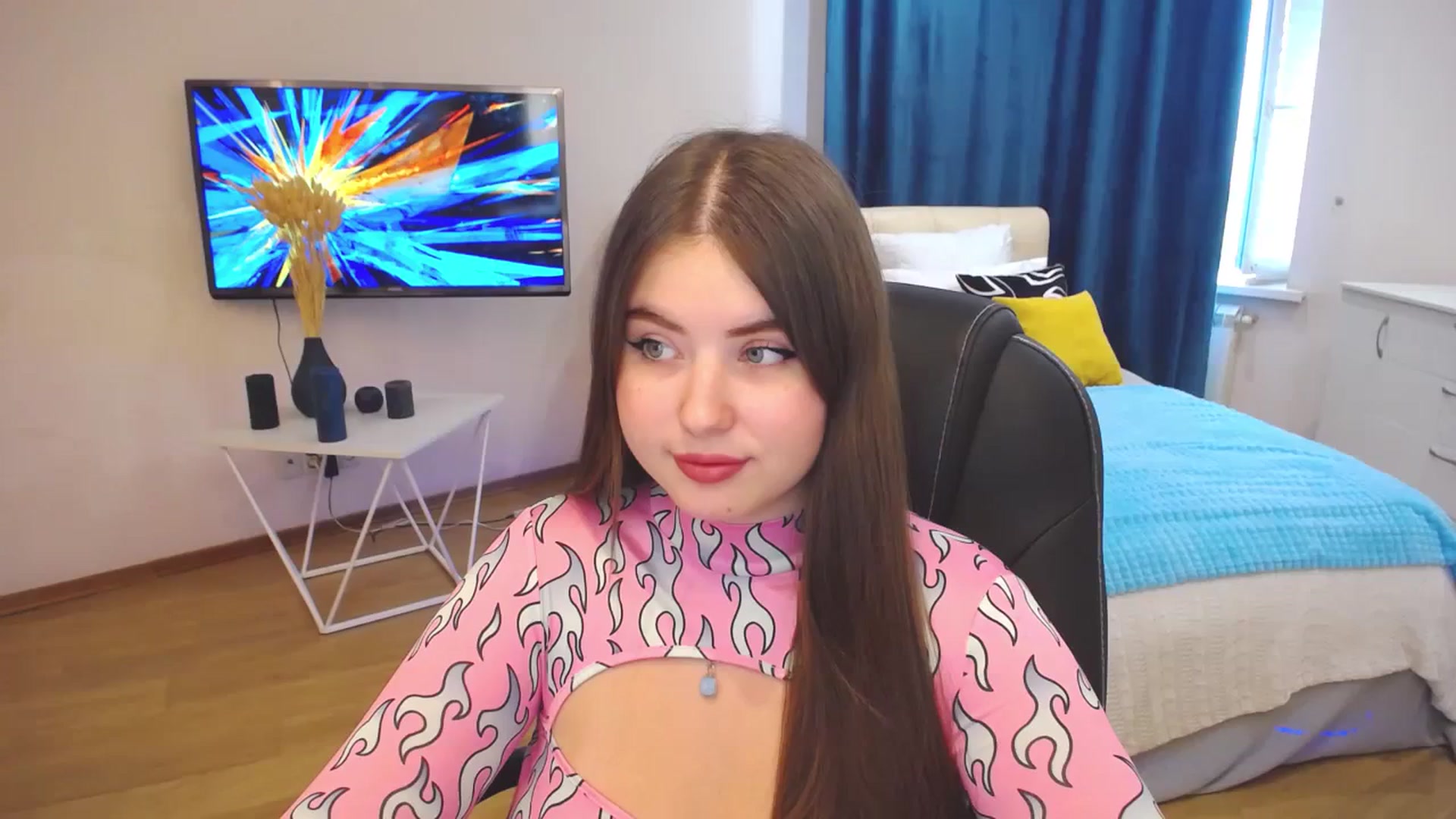 Gallery image thumbnail from AdmireMyEyes's myfreecams stream on, 09/13/2023, 08:47 image 1 of 20
