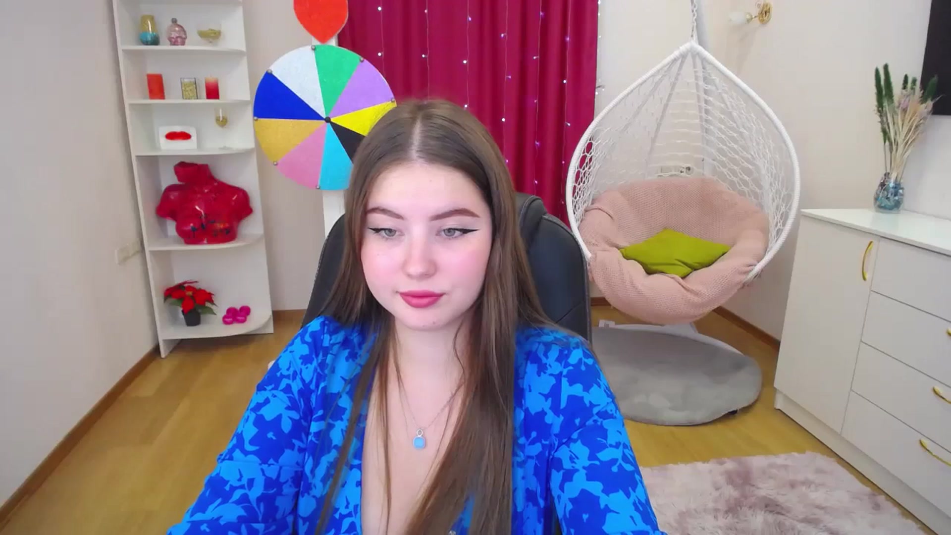 Gallery image thumbnail from AdmireMyEyes's myfreecams stream on, 09/14/2023, 07:14 image 7 of 20