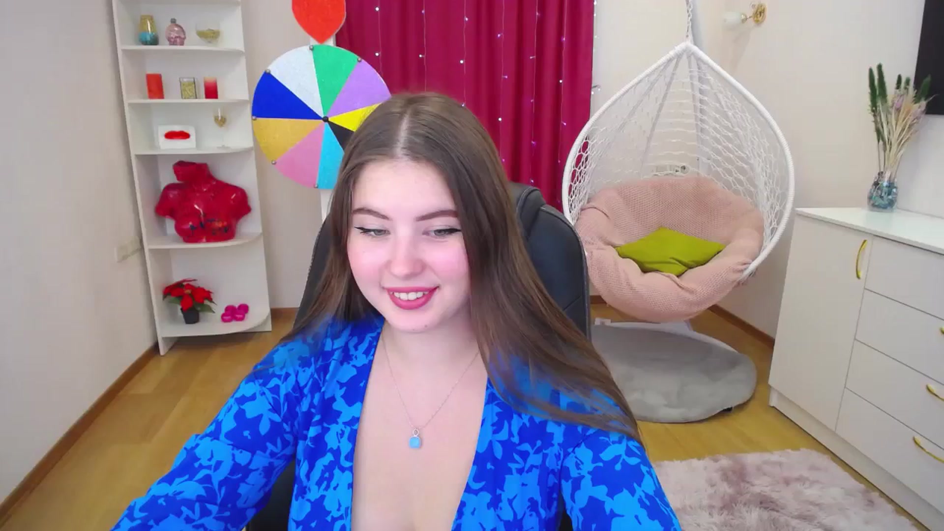 Gallery image thumbnail from AdmireMyEyes's myfreecams stream on, 09/14/2023, 07:14 image 13 of 20