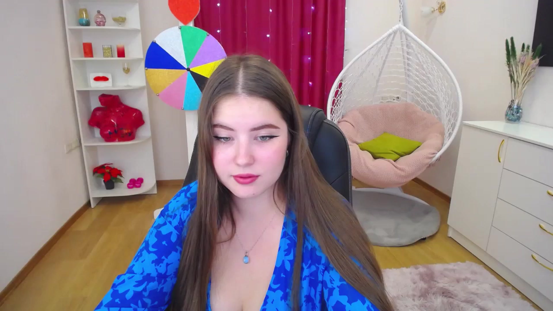 Gallery image thumbnail from AdmireMyEyes's myfreecams stream on, 09/14/2023, 07:14 image 5 of 20