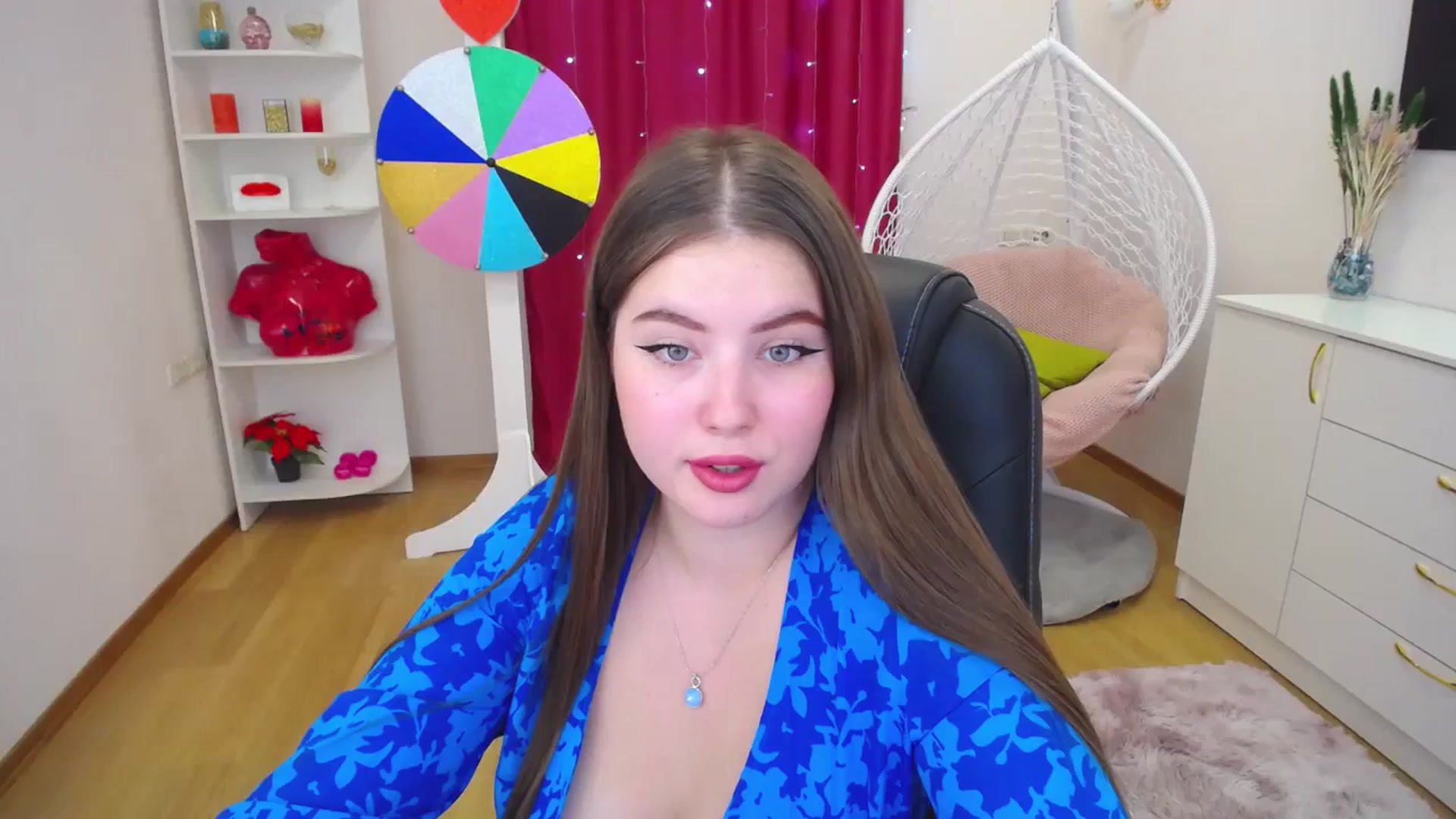 Gallery image thumbnail from AdmireMyEyes's myfreecams stream on, 09/14/2023, 09:48 image 11 of 20