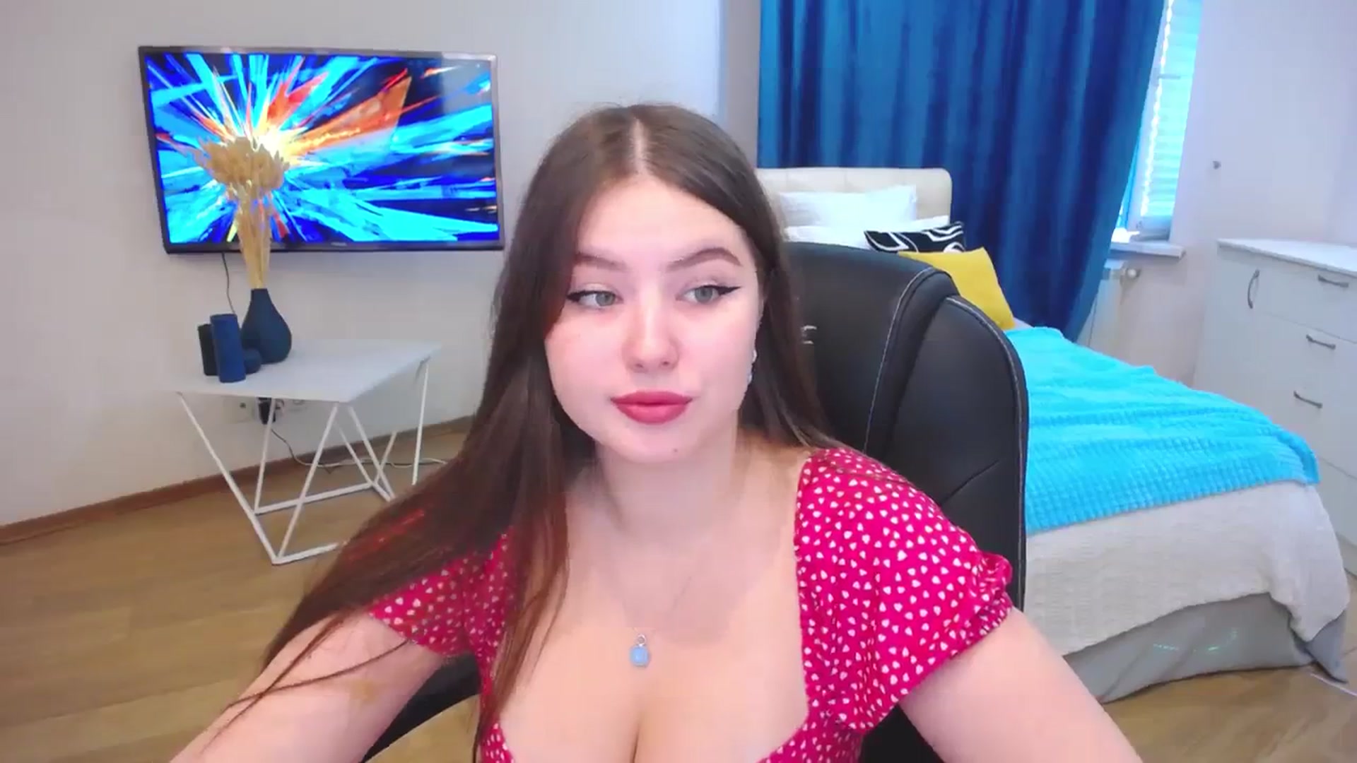 Gallery image thumbnail from AdmireMyEyes's myfreecams stream on, 09/17/2023, 04:12 image 8 of 20