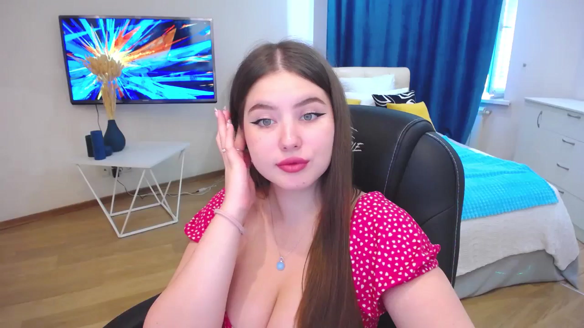 Gallery image thumbnail from AdmireMyEyes's myfreecams stream on, 09/17/2023, 10:07 image 2 of 20