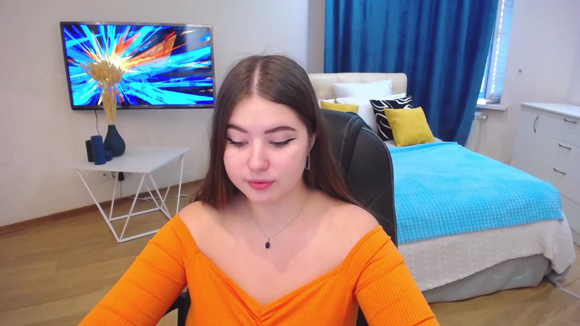 Gallery image thumbnail from AdmireMyEyes's myfreecams stream on, 09/18/2023, 03:35 image 4 of 20