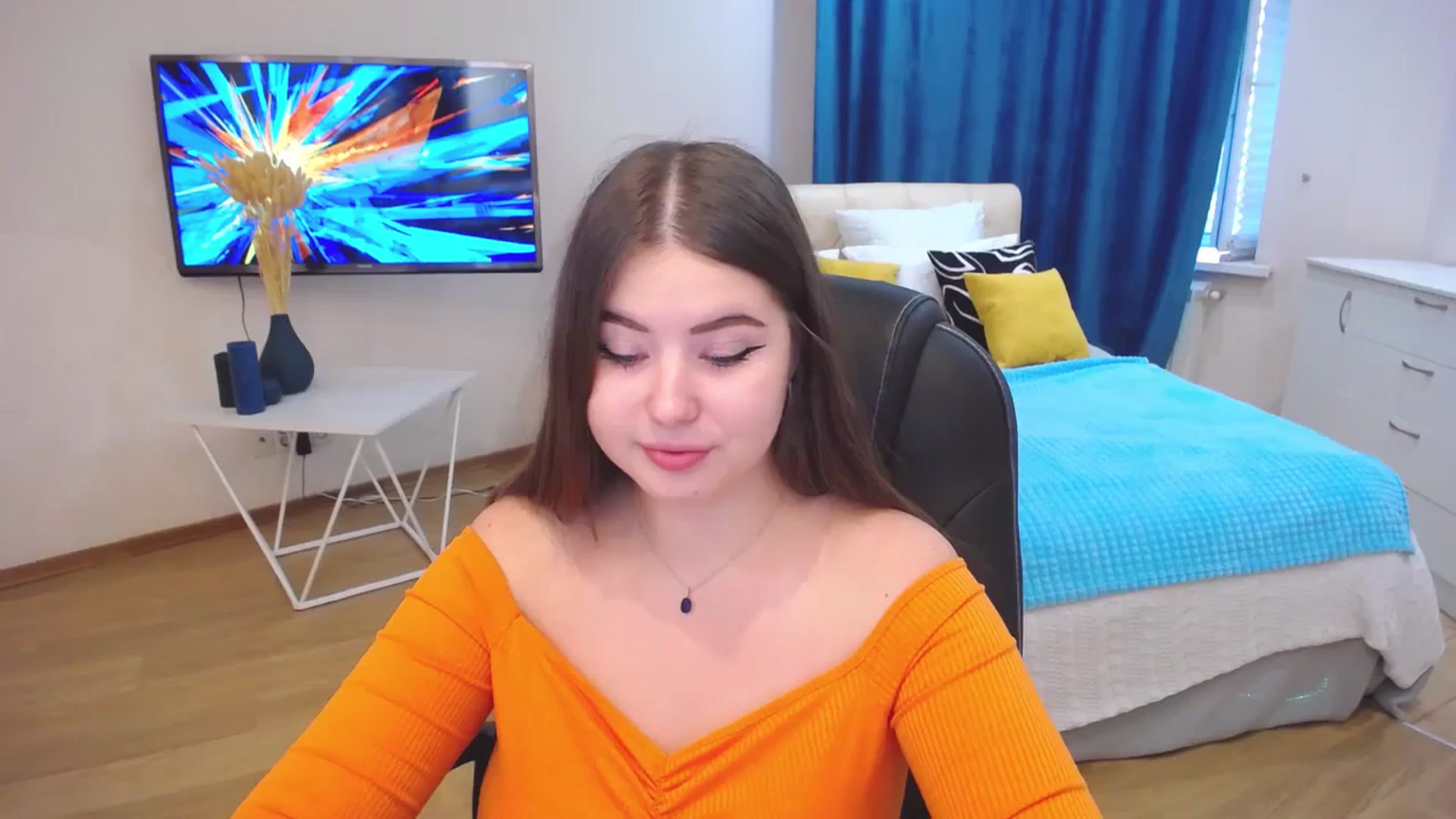Gallery image thumbnail from AdmireMyEyes's myfreecams stream on, 09/18/2023, 03:35 image 13 of 20