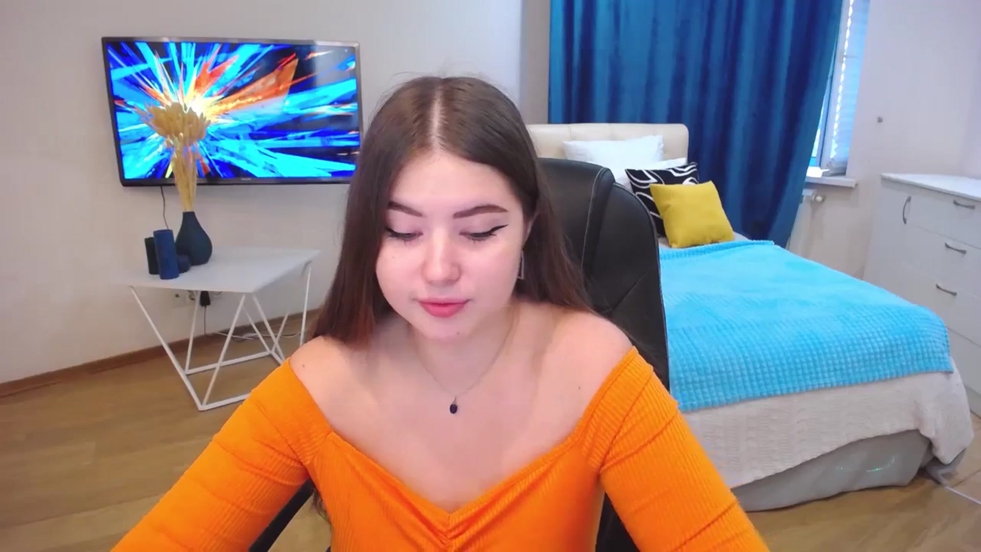 Gallery image thumbnail from AdmireMyEyes's myfreecams stream on, 09/18/2023, 03:35 image 2 of 20
