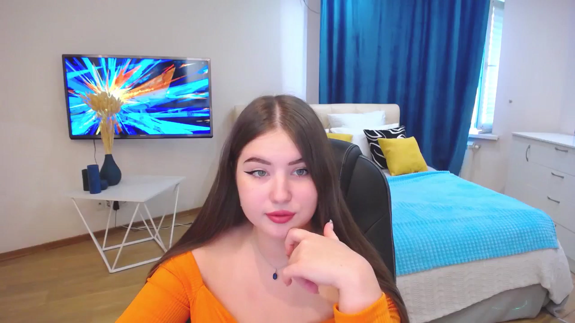 Gallery image thumbnail from AdmireMyEyes's myfreecams stream on, 09/18/2023, 06:48 image 12 of 20