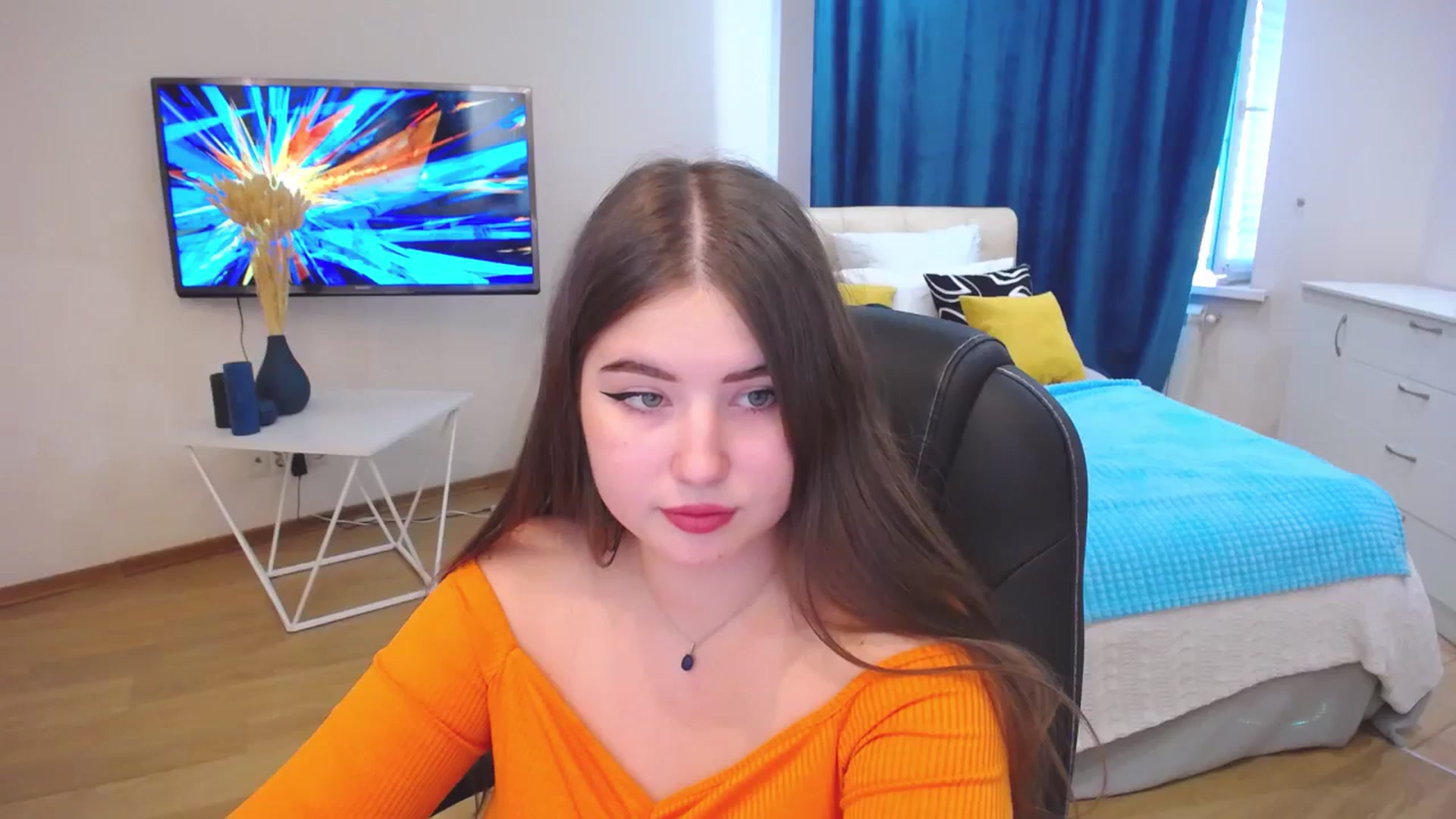Gallery image thumbnail from AdmireMyEyes's myfreecams stream on, 09/18/2023, 07:48 image 5 of 20