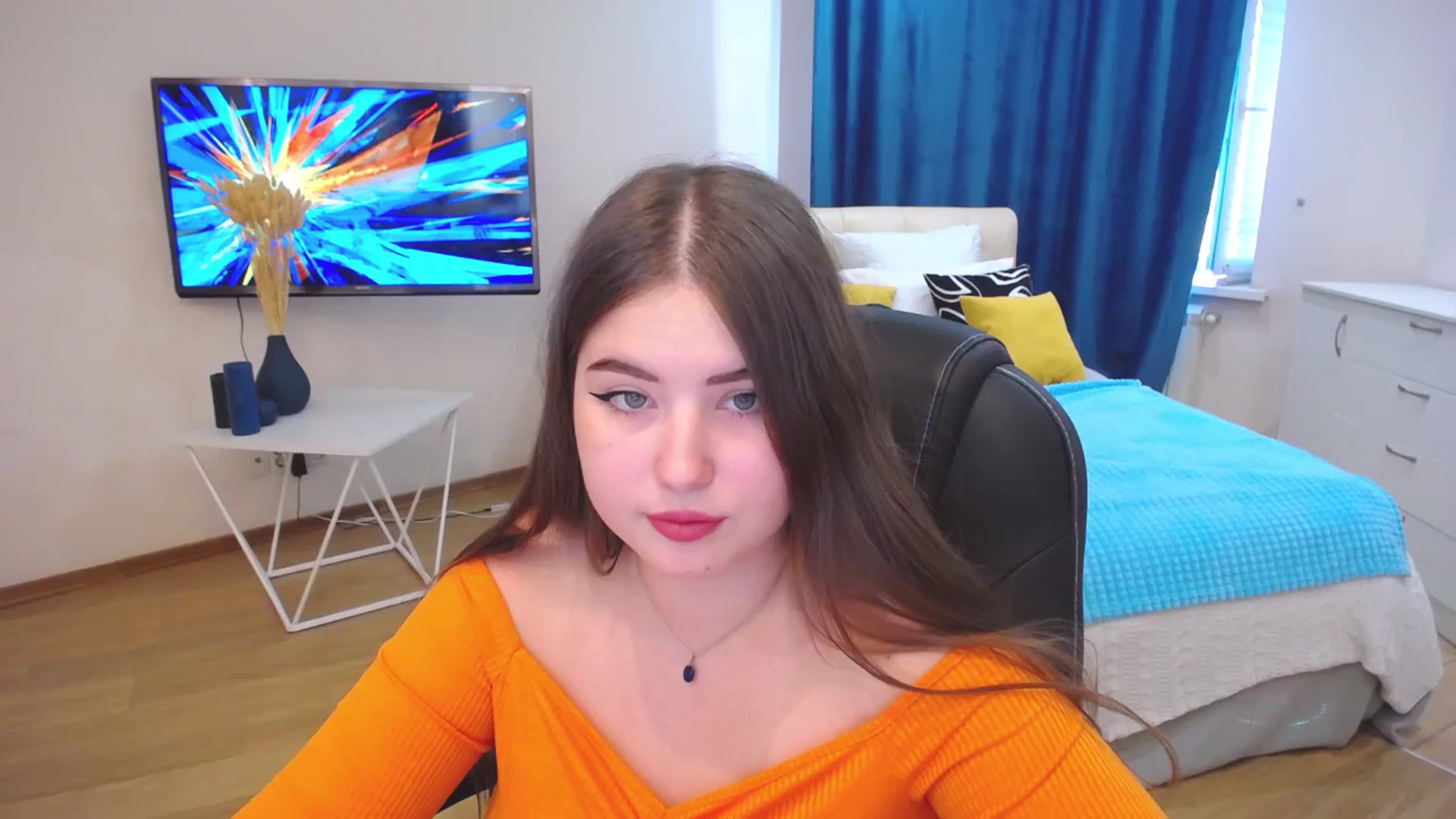 Gallery image thumbnail from AdmireMyEyes's myfreecams stream on, 09/18/2023, 07:48 image 7 of 20