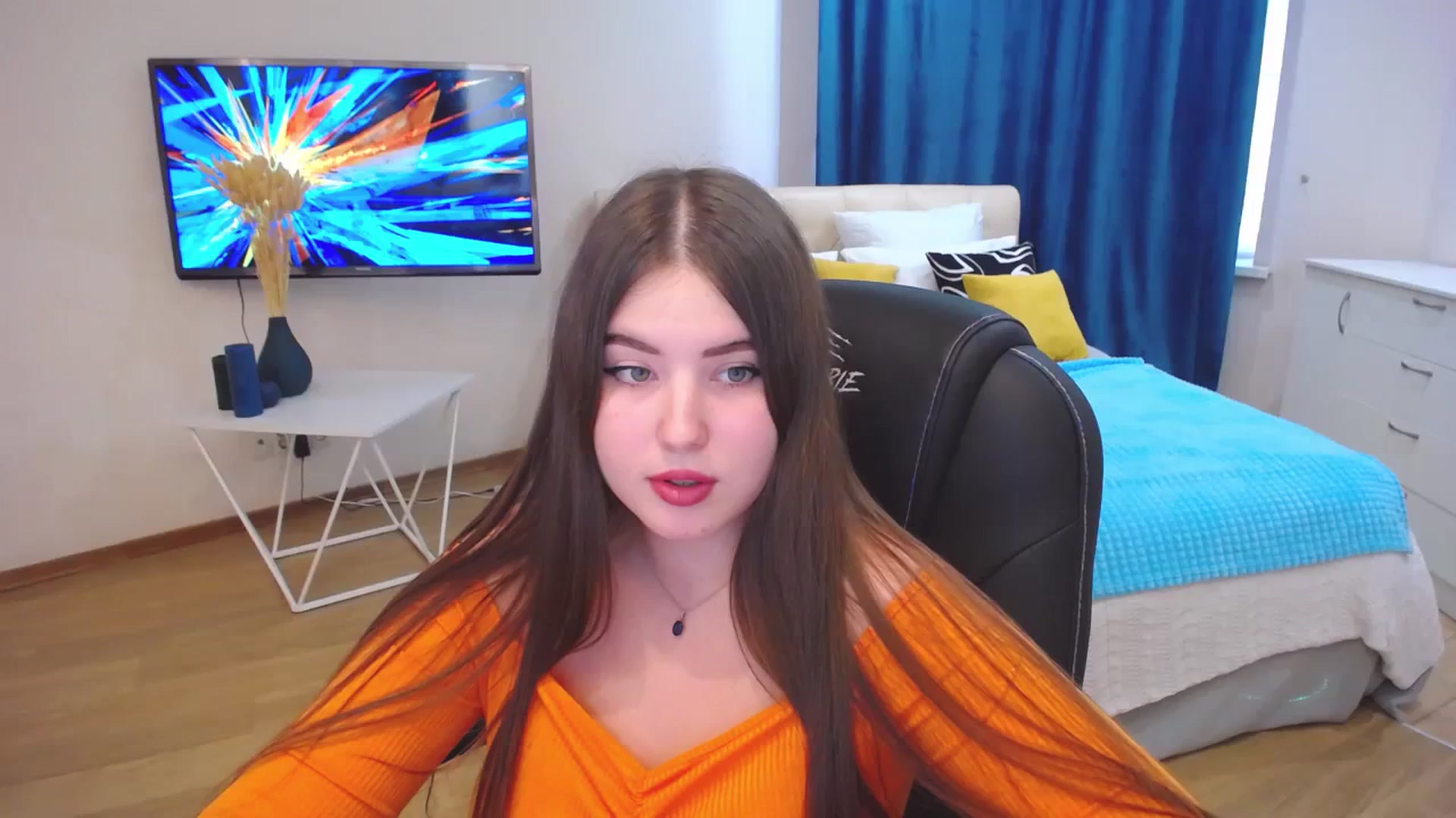 Gallery image thumbnail from AdmireMyEyes's myfreecams stream on, 09/18/2023, 09:49 image 18 of 20