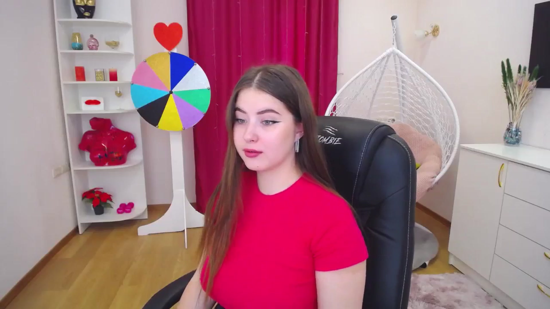 Gallery image thumbnail from AdmireMyEyes's myfreecams stream on, 09/19/2023, 06:30 image 13 of 20