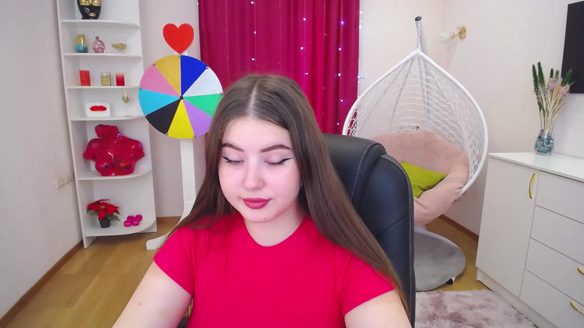 Gallery image thumbnail from AdmireMyEyes's myfreecams stream on, 09/19/2023, 06:30 image 16 of 20