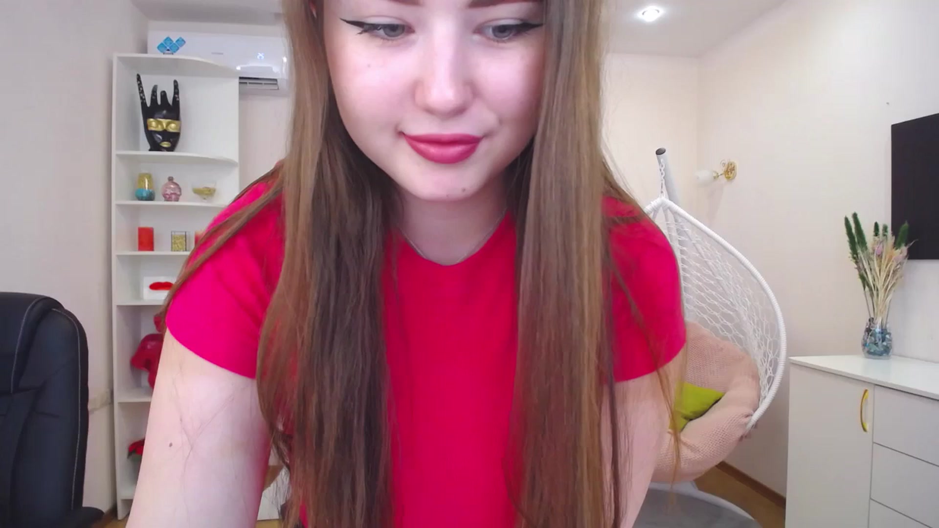 Gallery image thumbnail from AdmireMyEyes's myfreecams stream on, 09/19/2023, 06:30 image 10 of 20
