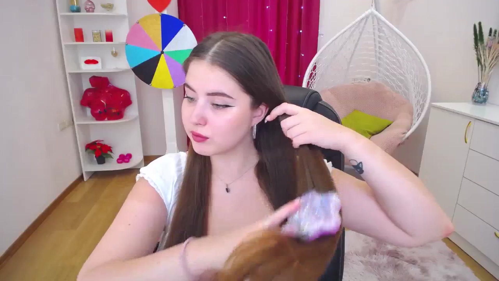 Gallery image thumbnail from AdmireMyEyes's myfreecams stream on, 09/19/2023, 09:24 image 11 of 20
