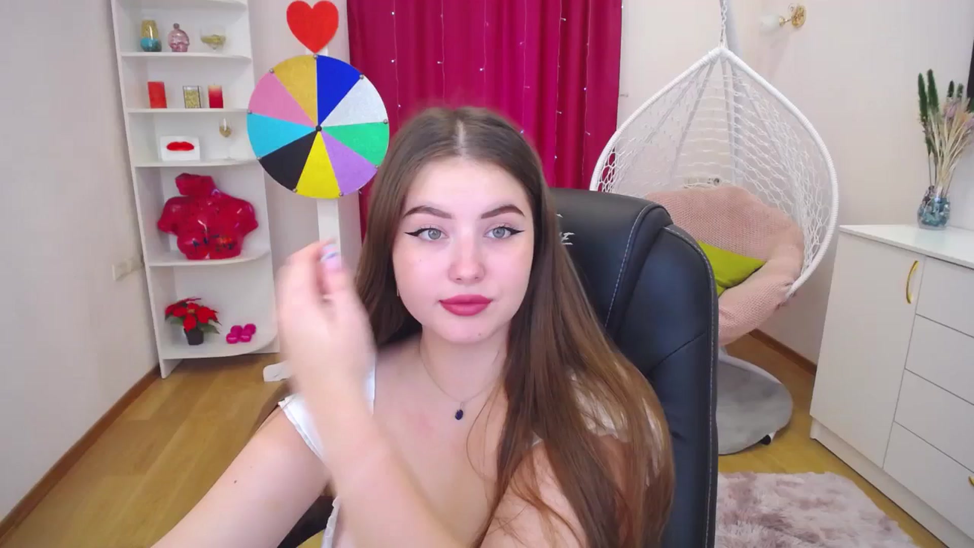 Gallery image thumbnail from AdmireMyEyes's myfreecams stream on, 09/19/2023, 09:47 image 6 of 20
