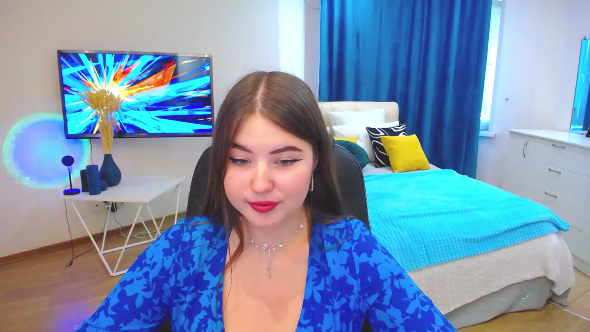 Gallery image thumbnail from AdmireMyEyes's myfreecams stream on, 09/24/2023, 07:48 image 9 of 20