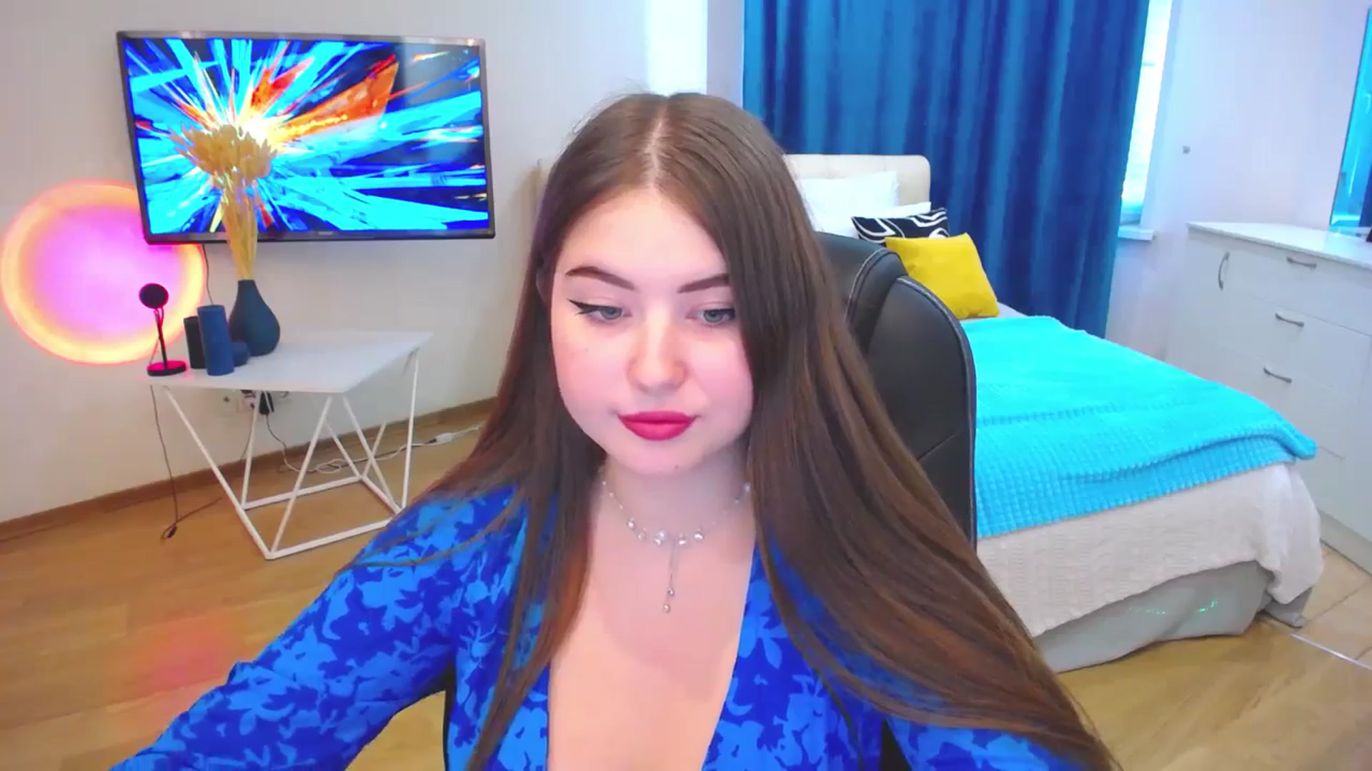 Gallery image thumbnail from AdmireMyEyes's myfreecams stream on, 09/24/2023, 07:48 image 15 of 20