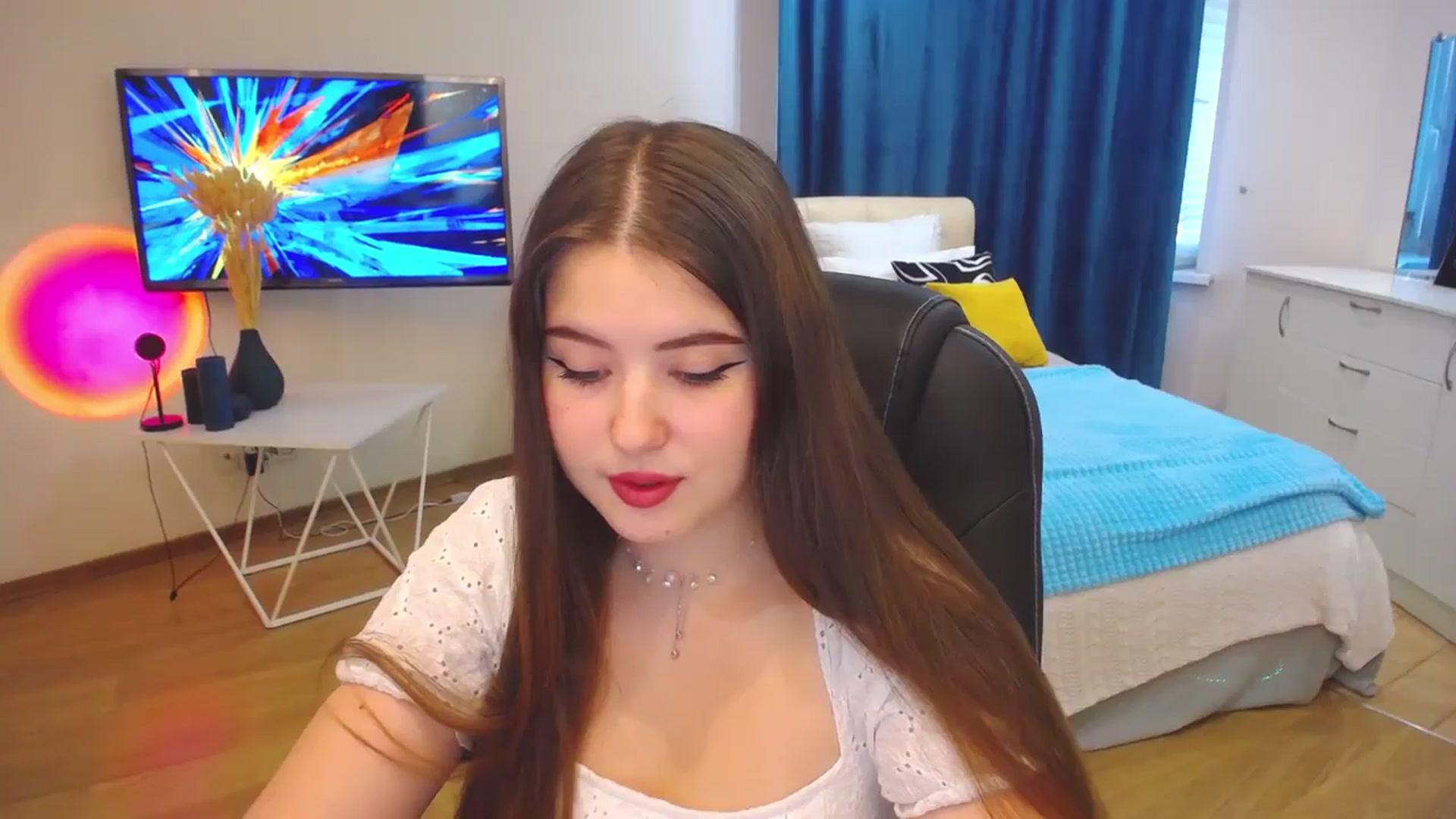 Gallery image thumbnail from AdmireMyEyes's myfreecams stream on, 09/25/2023, 05:06 image 20 of 20